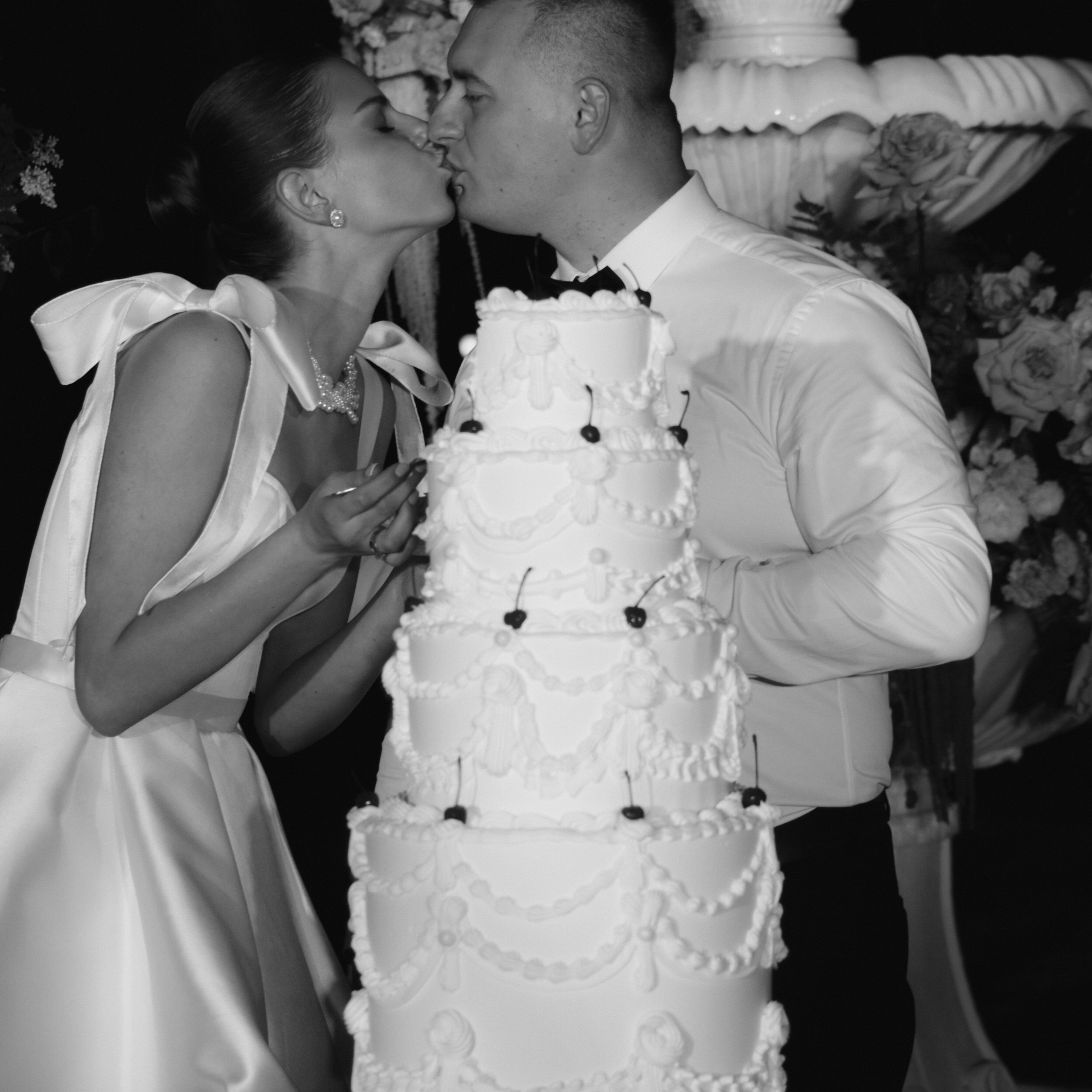 Свадебный фотограф в Севастополе — Виктория Божкова | Портфолио, цены, заказ фотосессии в Крыму