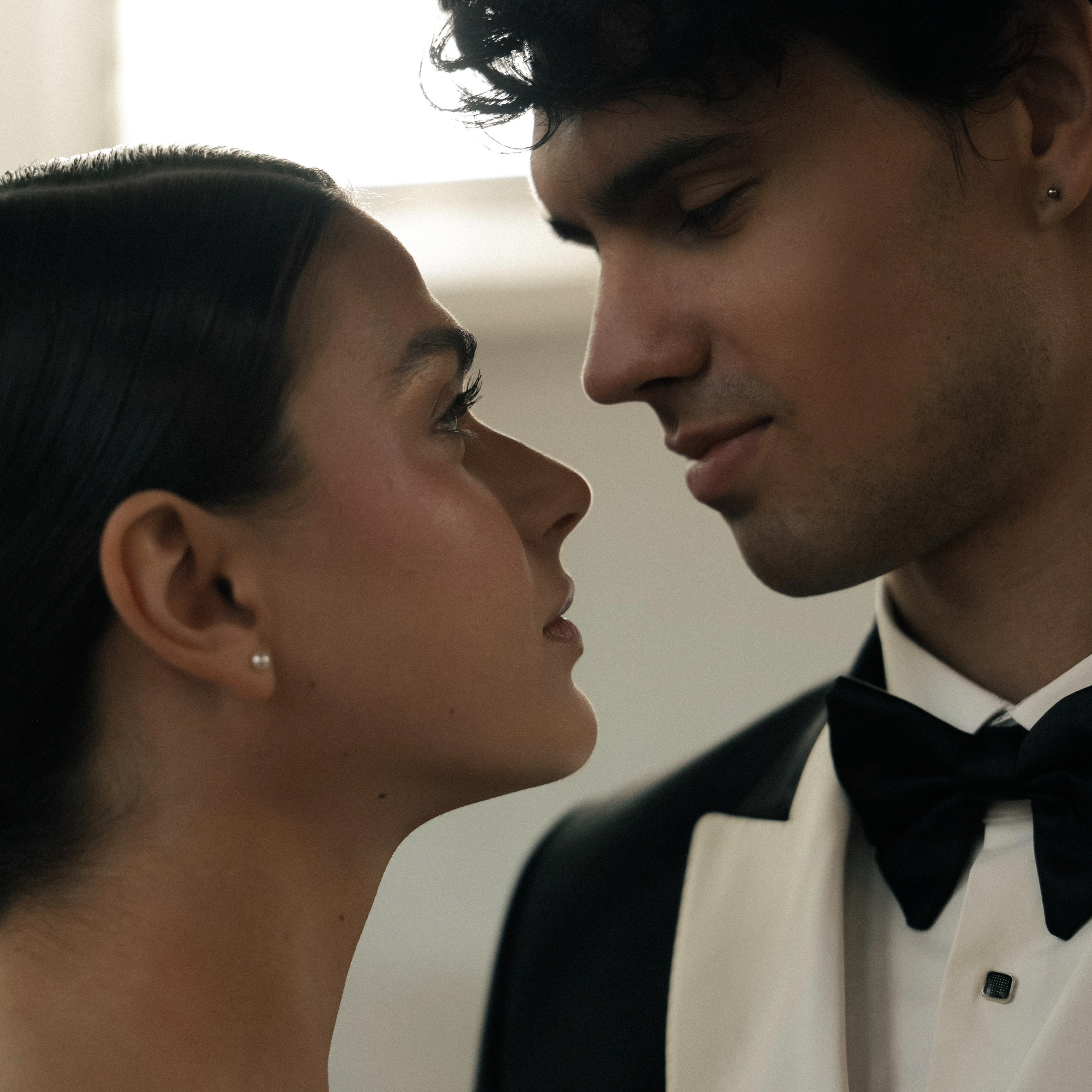 Свадебный фотограф в Севастополе — Виктория Божкова | Портфолио, цены, заказ фотосессии в Крыму