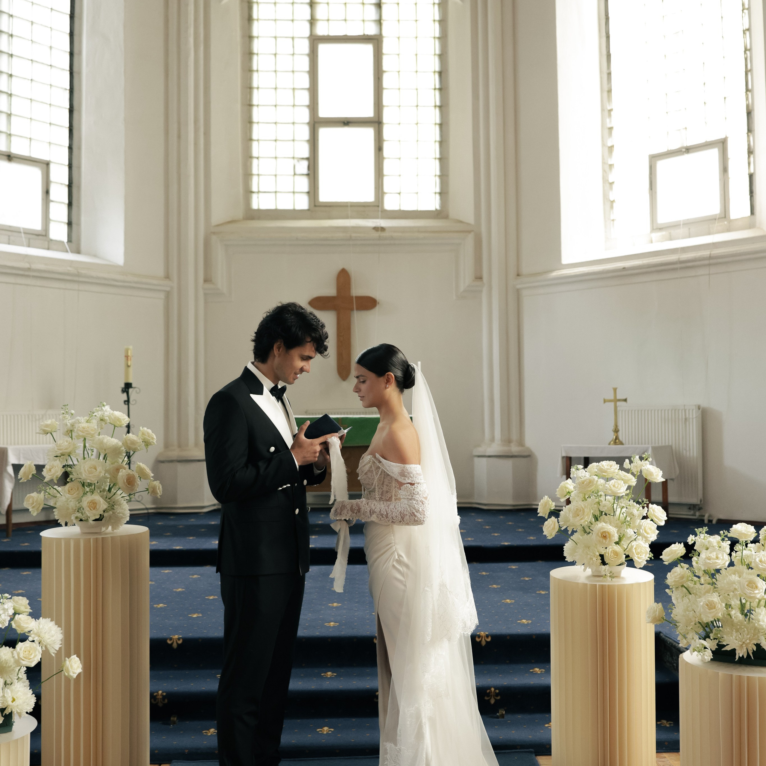 Свадебный фотограф в Севастополе — Виктория Божкова | Портфолио, цены, заказ фотосессии в Крыму