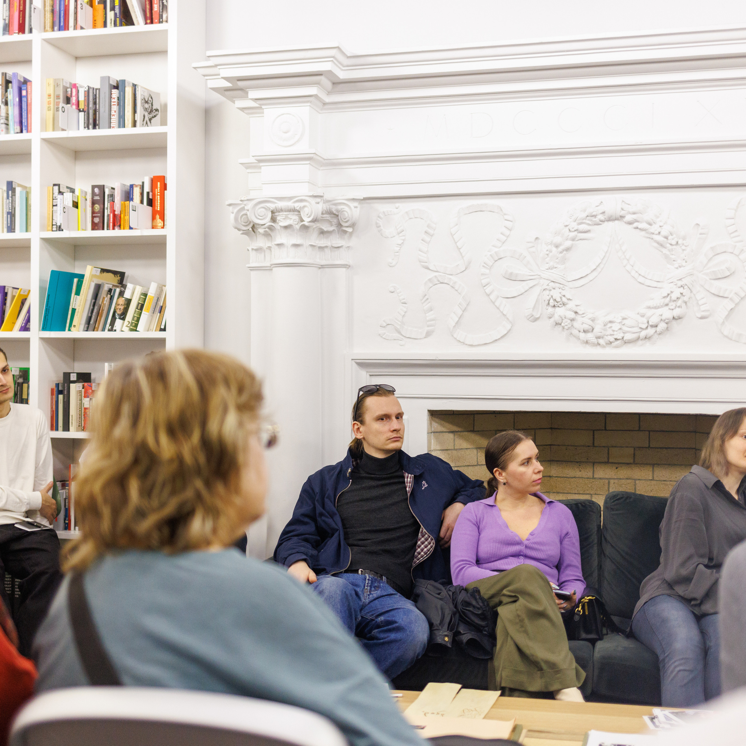 Фотокнига «Брод» визуальной художницы Ольги Михальчук. Ольга Михальчук, художница и фотограф