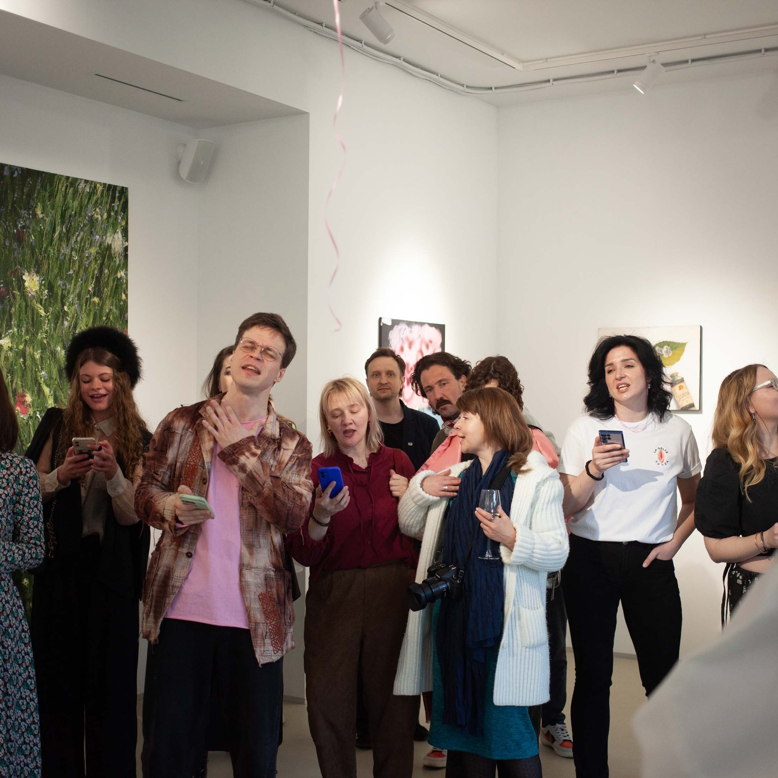 КНИГА ХУДОЖНИКА PINK WORD RED FLAG. Бюро Индульгенции Серафима Бучинская продюсер дизайнер художница СПб