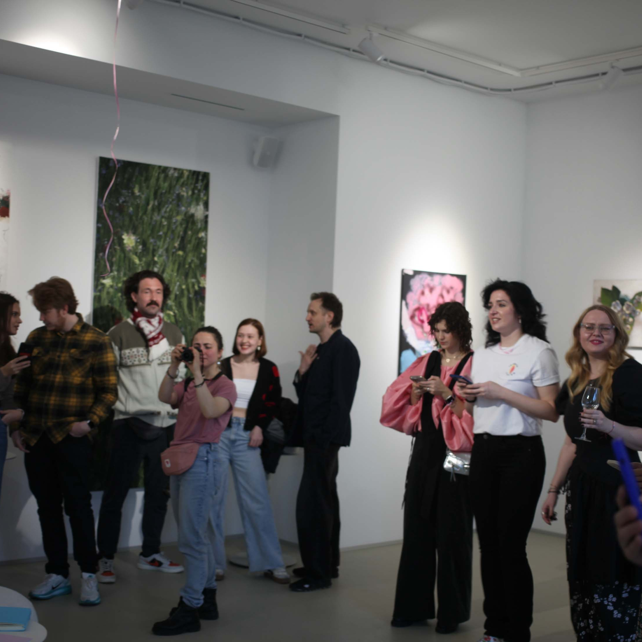 КНИГА ХУДОЖНИКА PINK WORD RED FLAG. Бюро Индульгенции Серафима Бучинская продюсер дизайнер художница СПб