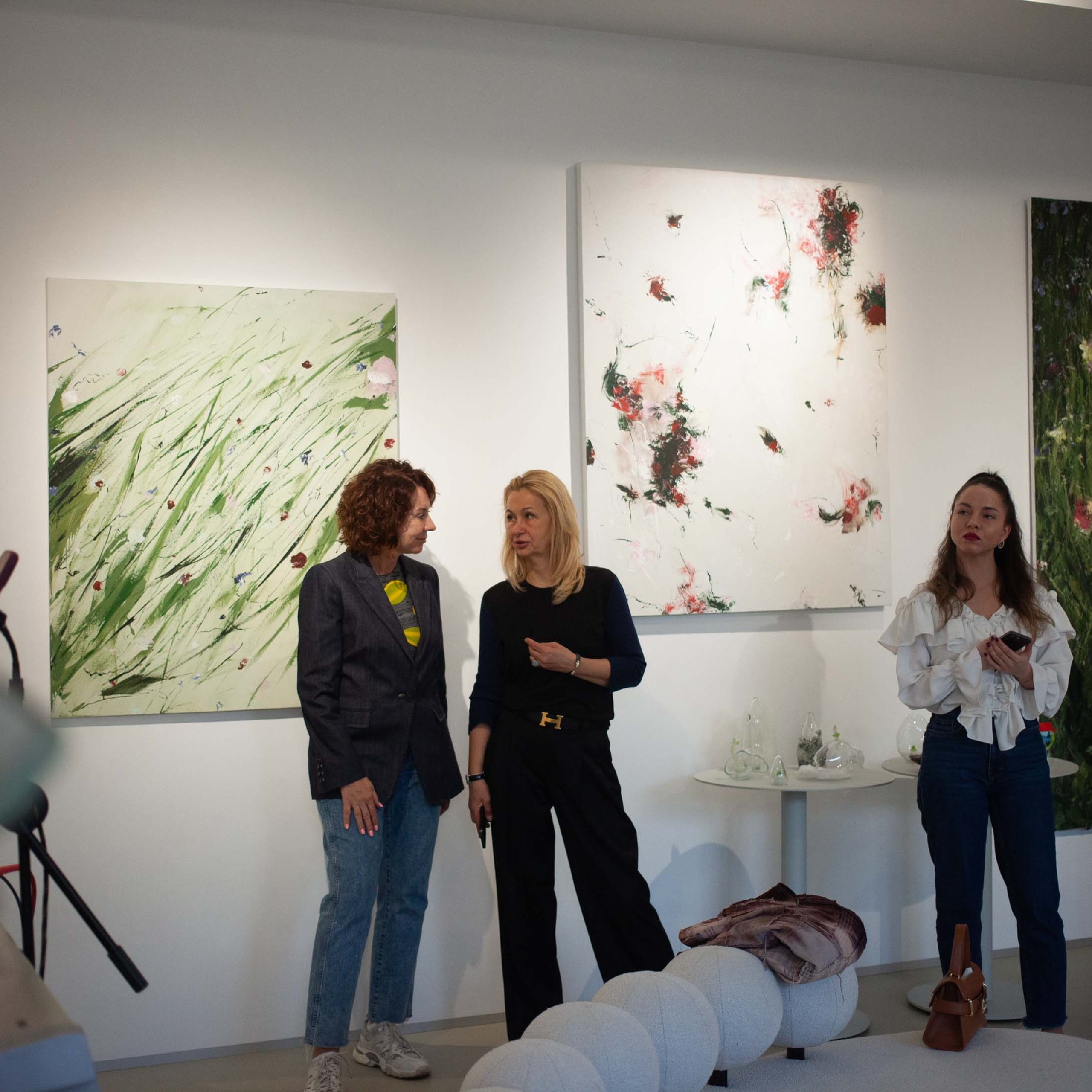 КНИГА ХУДОЖНИКА PINK WORD RED FLAG. Бюро Индульгенции Серафима Бучинская продюсер дизайнер художница СПб