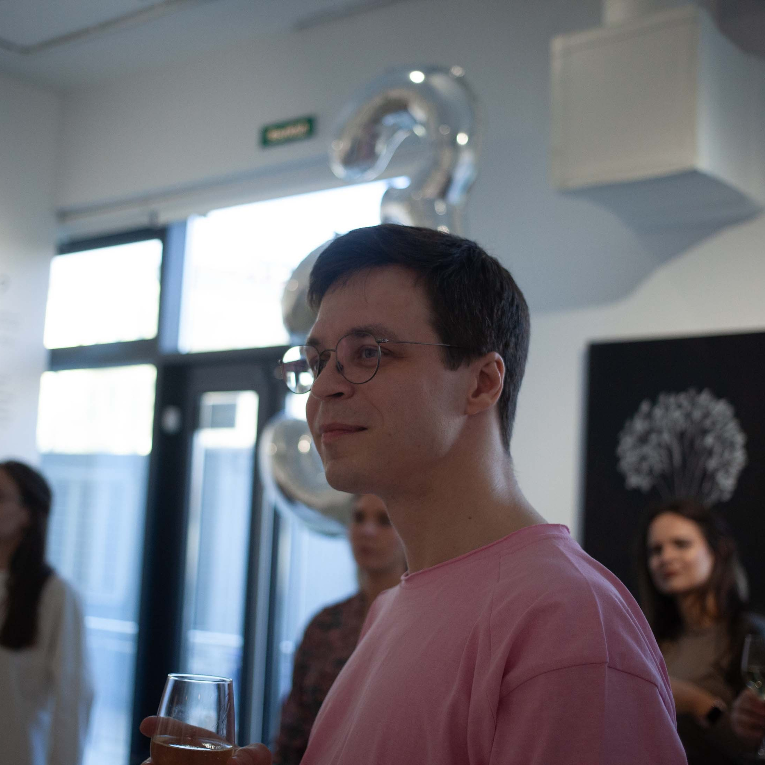 КНИГА ХУДОЖНИКА PINK WORD RED FLAG. Бюро Индульгенции Серафима Бучинская продюсер дизайнер художница СПб