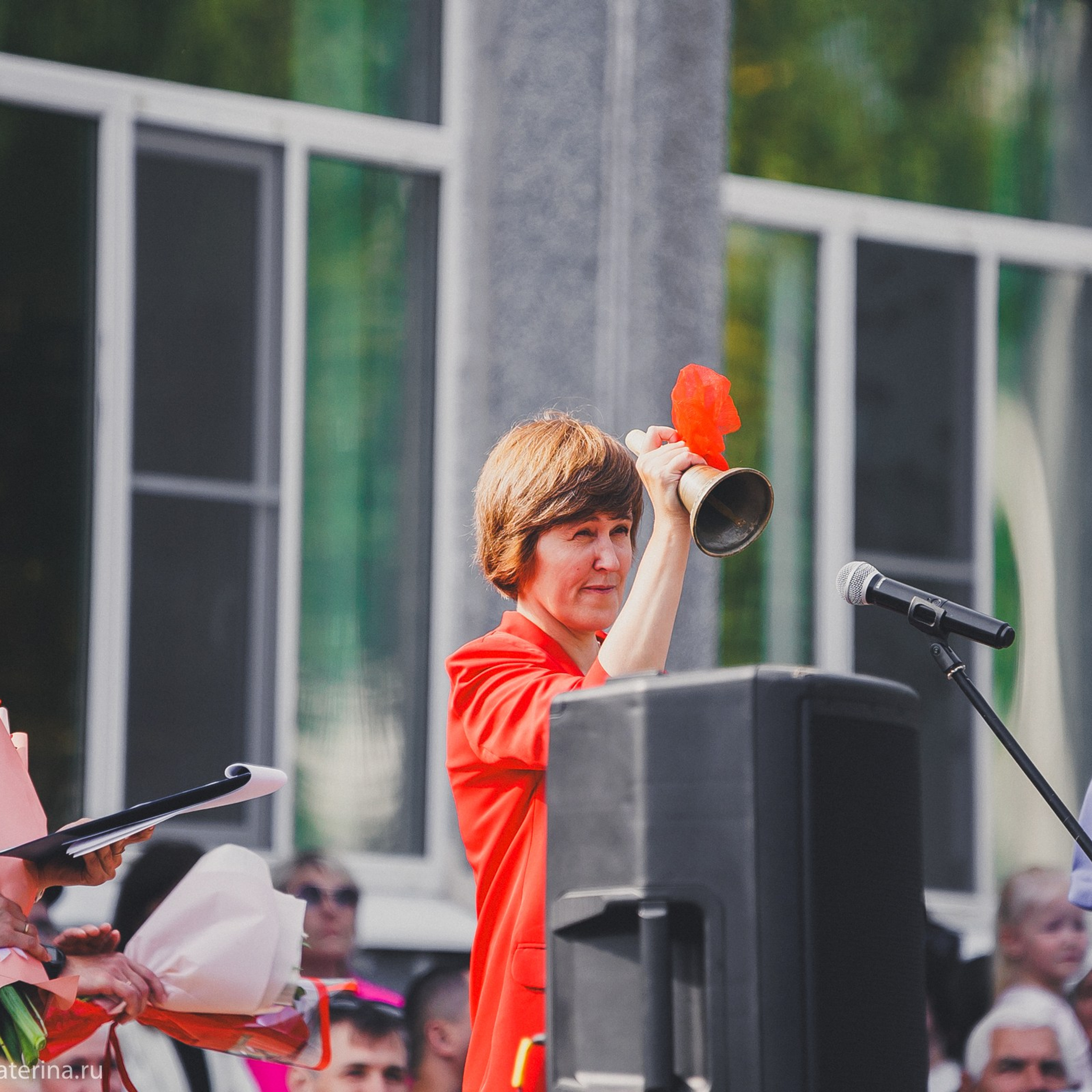 2 сентября _ Школа 3_ линейка. Фотограф Лодейное Поле Екатерина Герасимова в Санкт-Петербурге и Лен. области