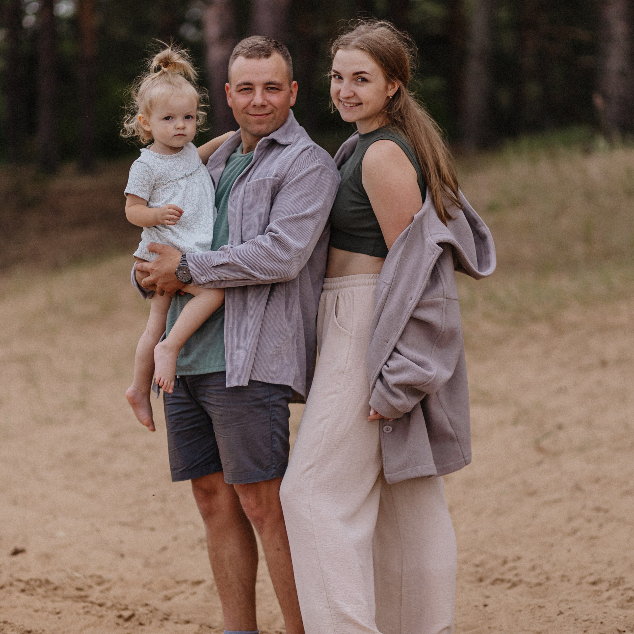 Гриша, Люда и Полина. Фотограф Лодейное Поле Екатерина Герасимова в Санкт-Петербурге и Лен. области