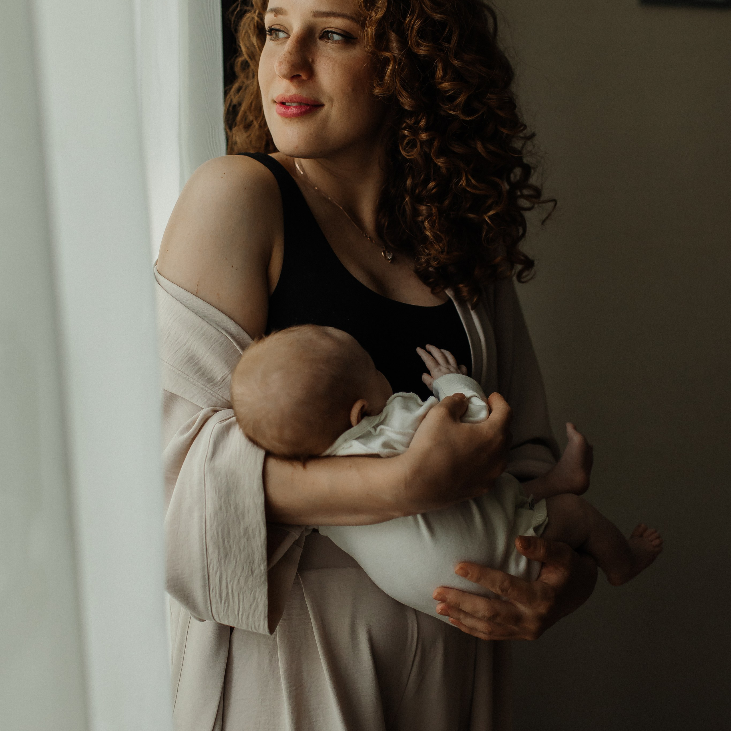 Новая жизнь (Ньюборн дома). Фотограф Лодейное Поле Екатерина Герасимова в Санкт-Петербурге и Лен. области