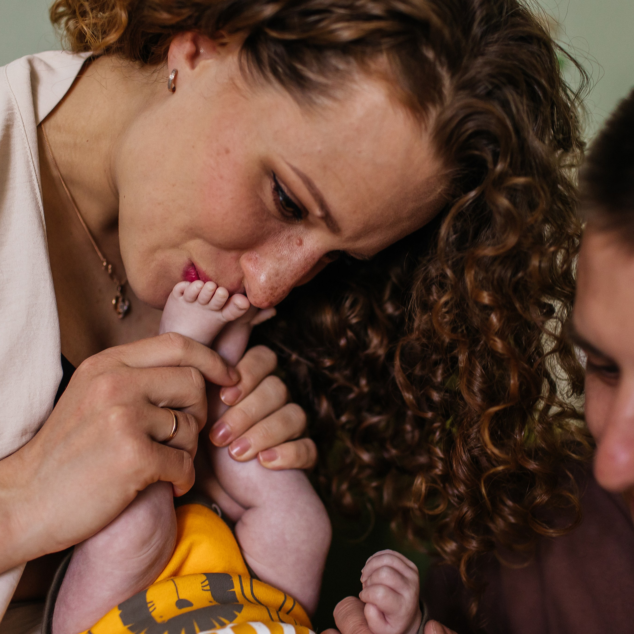 Новая жизнь (Ньюборн дома). Фотограф Лодейное Поле Екатерина Герасимова в Санкт-Петербурге и Лен. области