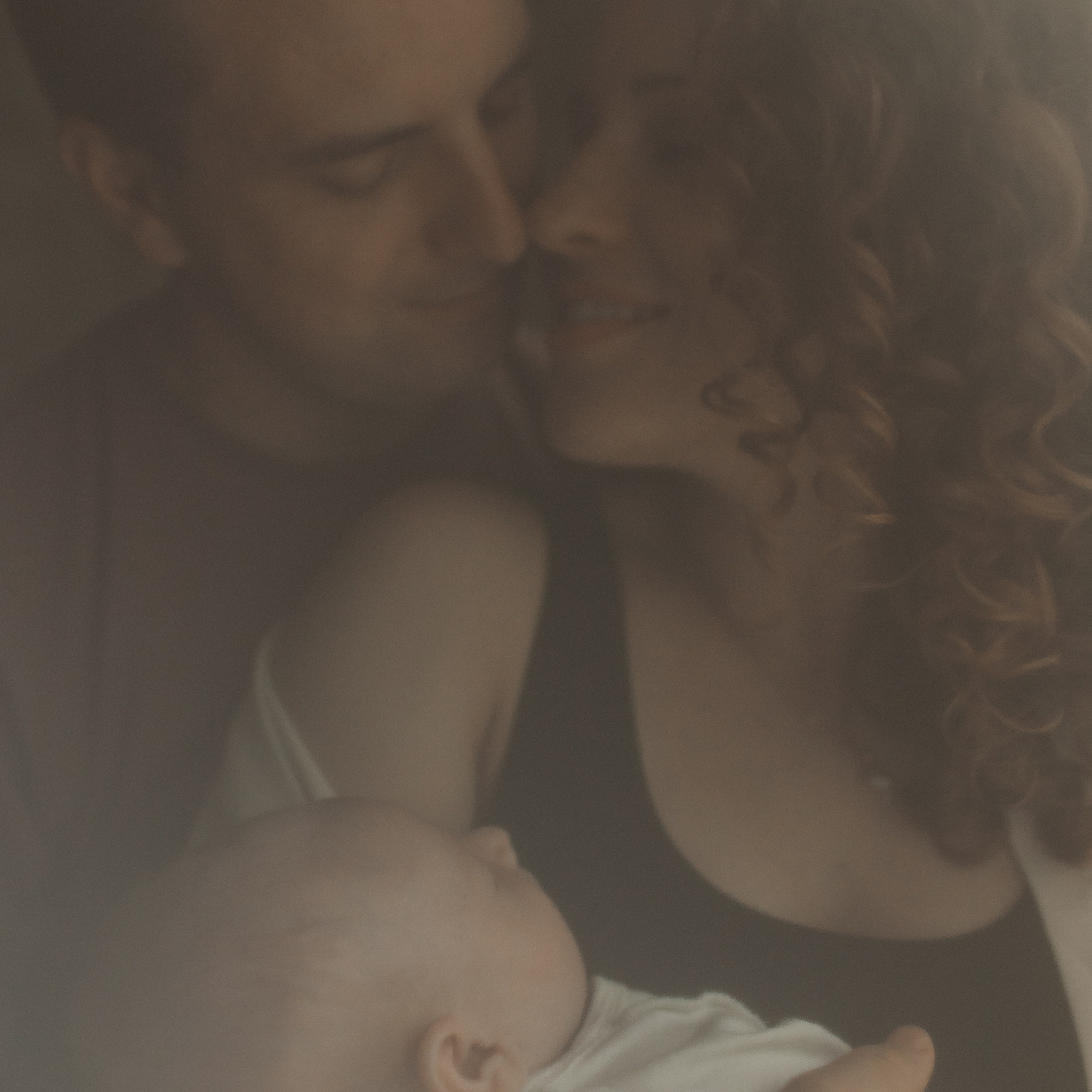 Новая жизнь (Ньюборн дома). Фотограф Лодейное Поле Екатерина Герасимова в Санкт-Петербурге и Лен. области