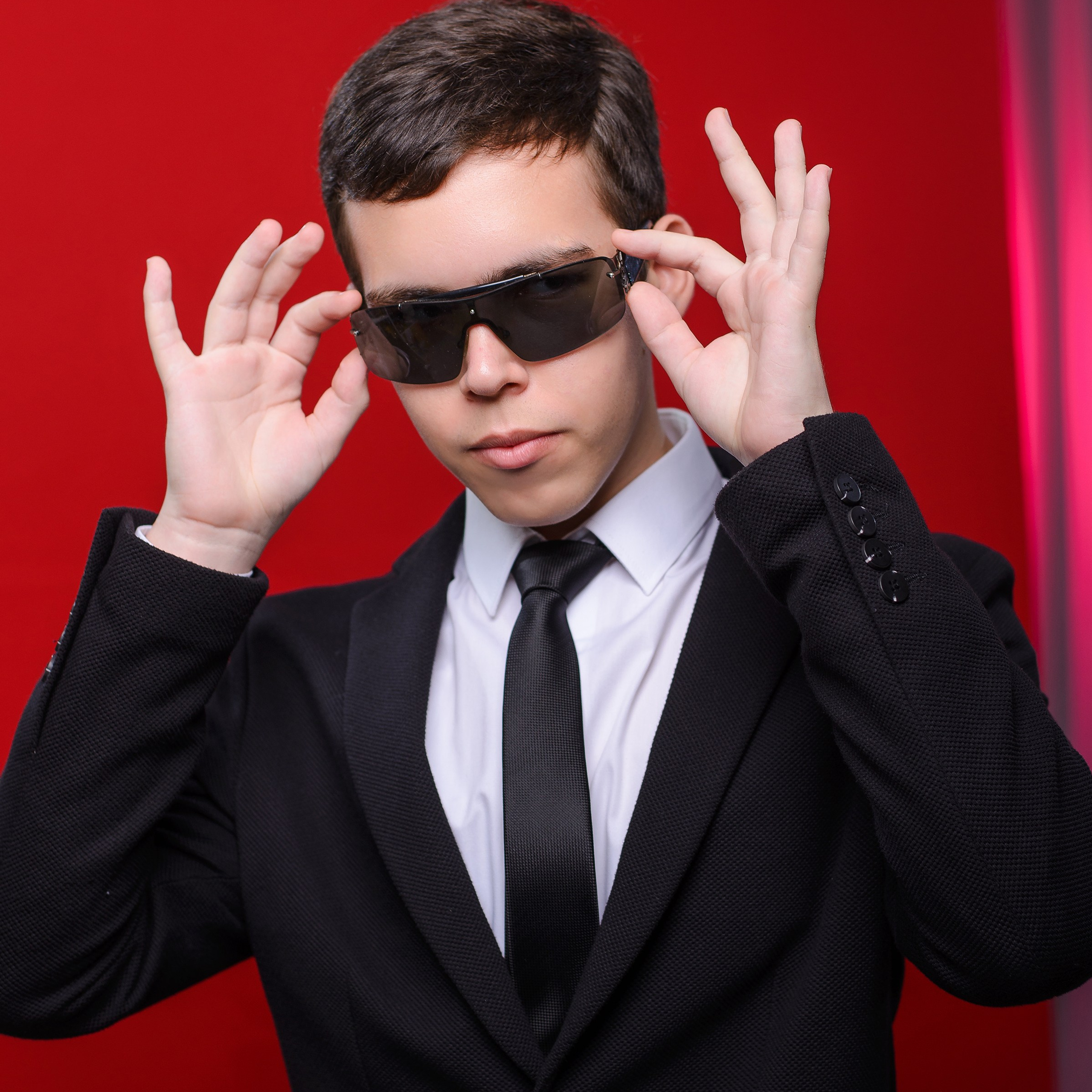 Студия школьной фотографии в Самородке. Портреты. АРТИКУЛ. Выпускные альбомы Нижний Тагил