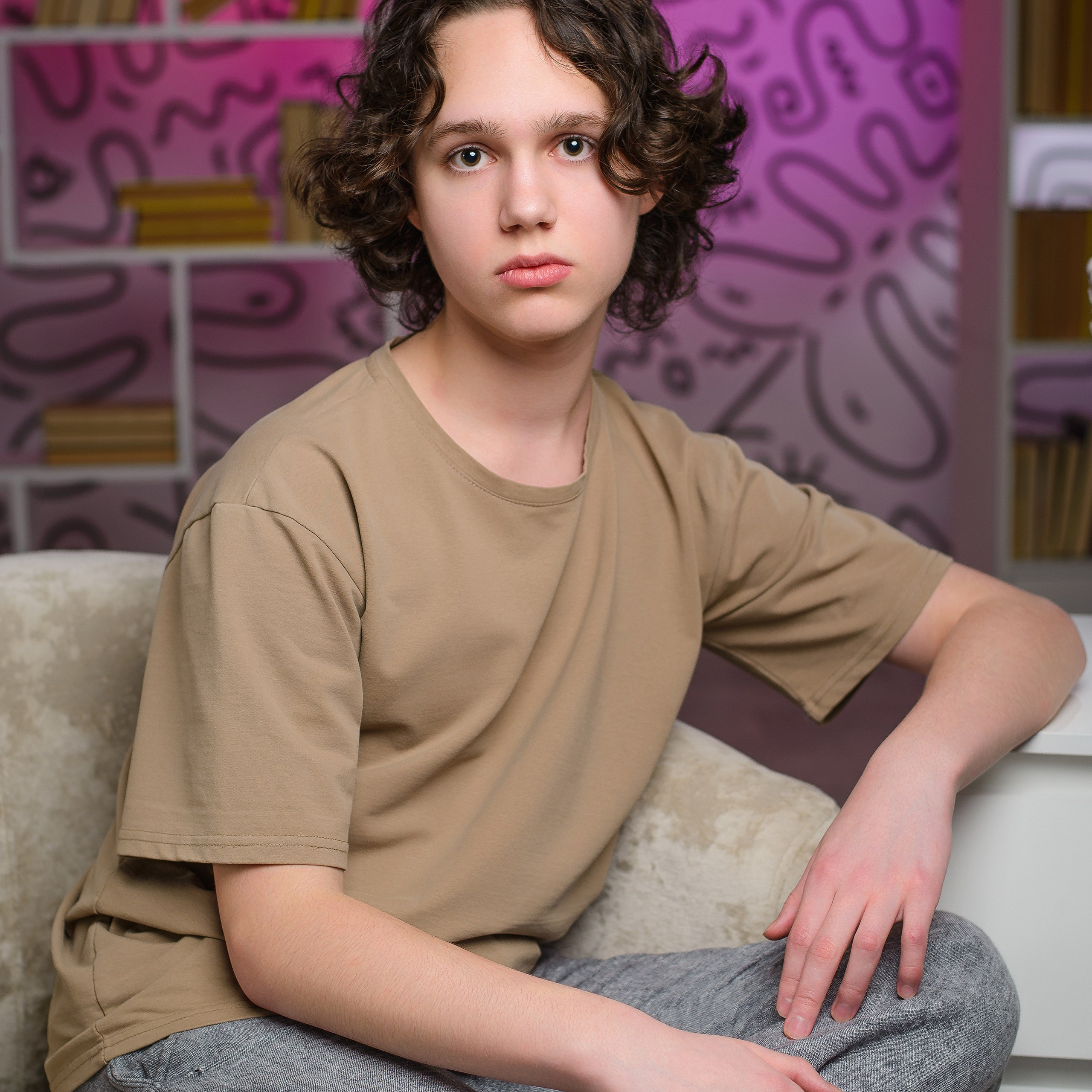 Студия школьной фотографии в Самородке. Портреты. АРТИКУЛ. Выпускные альбомы Нижний Тагил