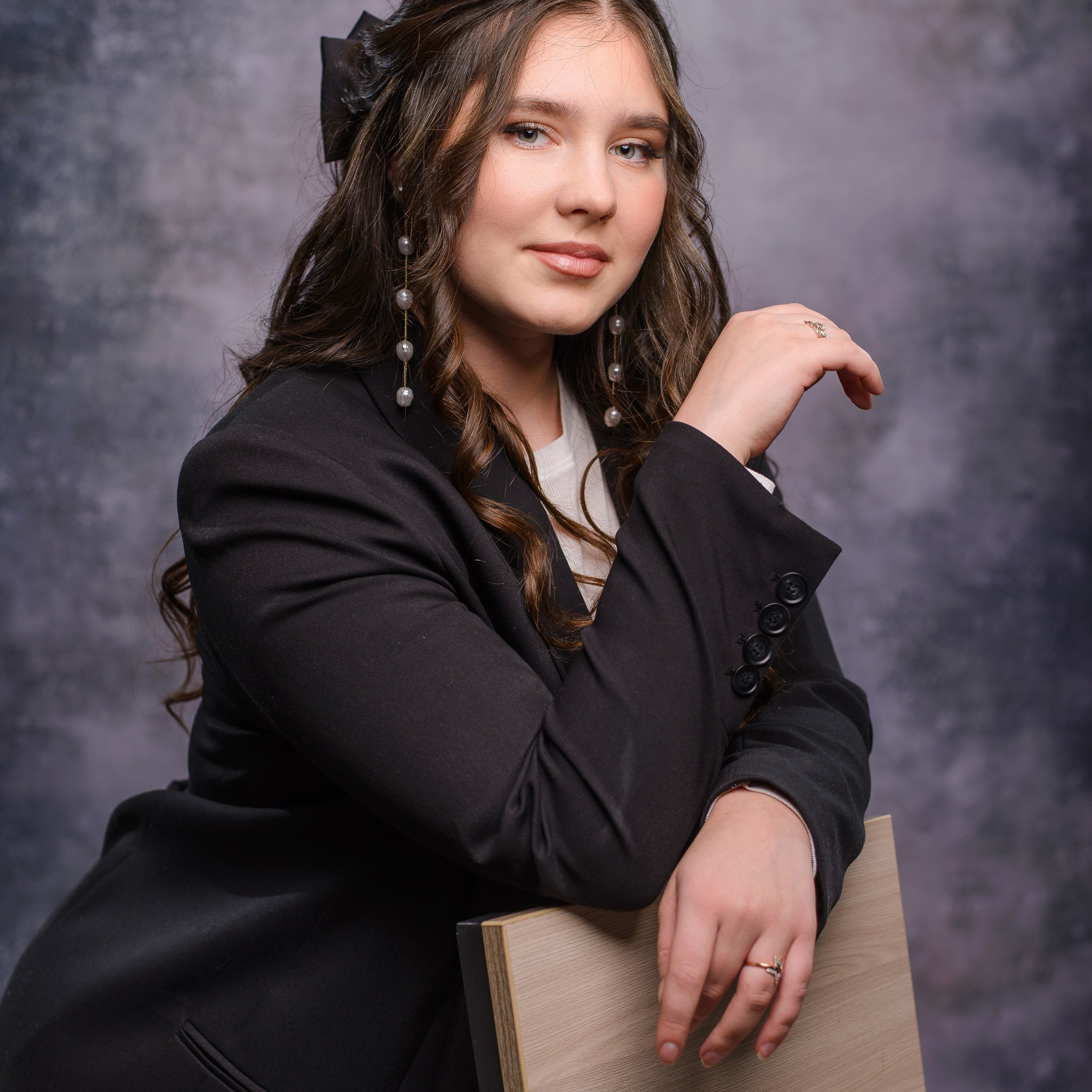 Студия школьной фотографии в Самородке. Портреты. АРТИКУЛ. Выпускные альбомы Нижний Тагил