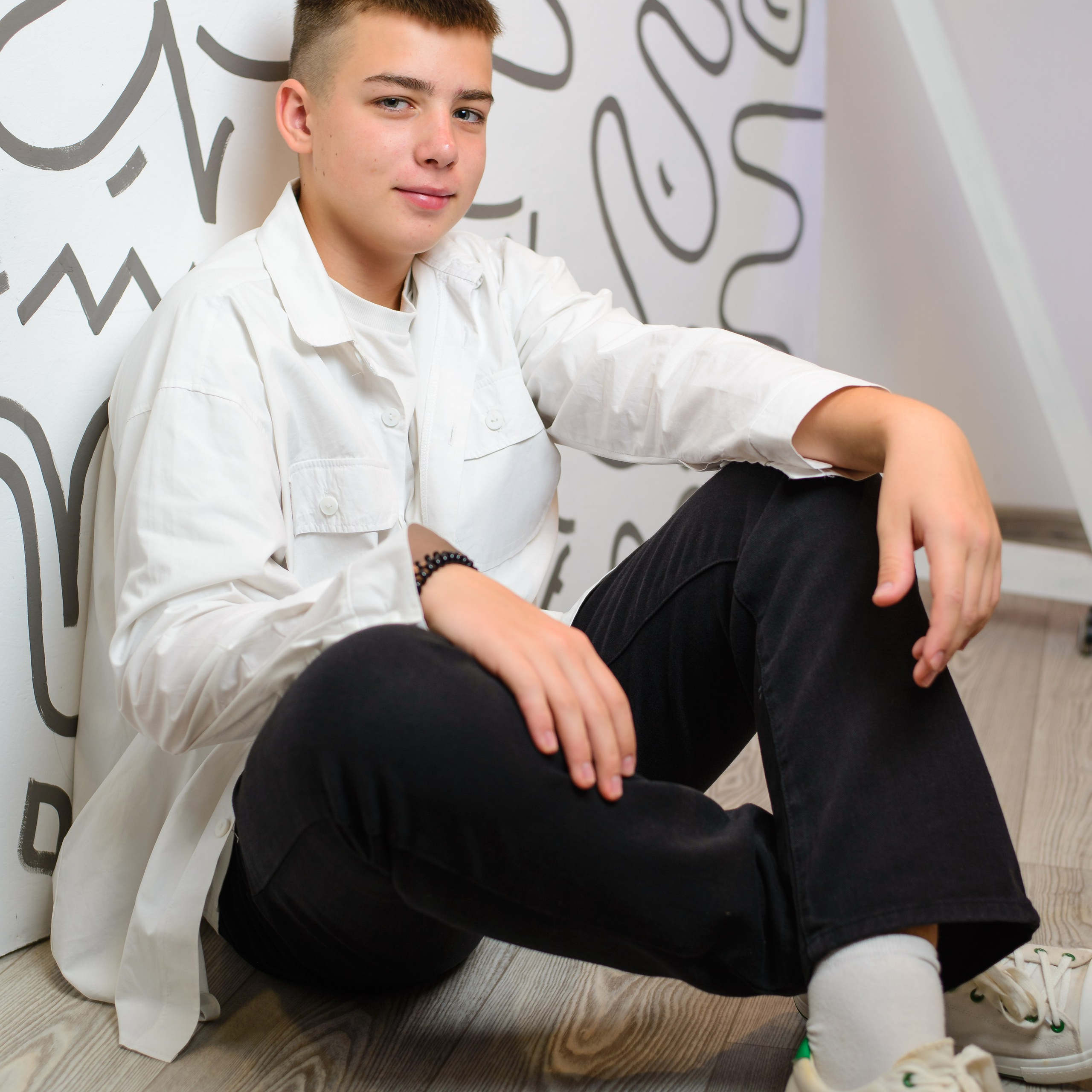 Студия школьной фотографии в Самородке. Портреты. АРТИКУЛ. Выпускные альбомы Нижний Тагил