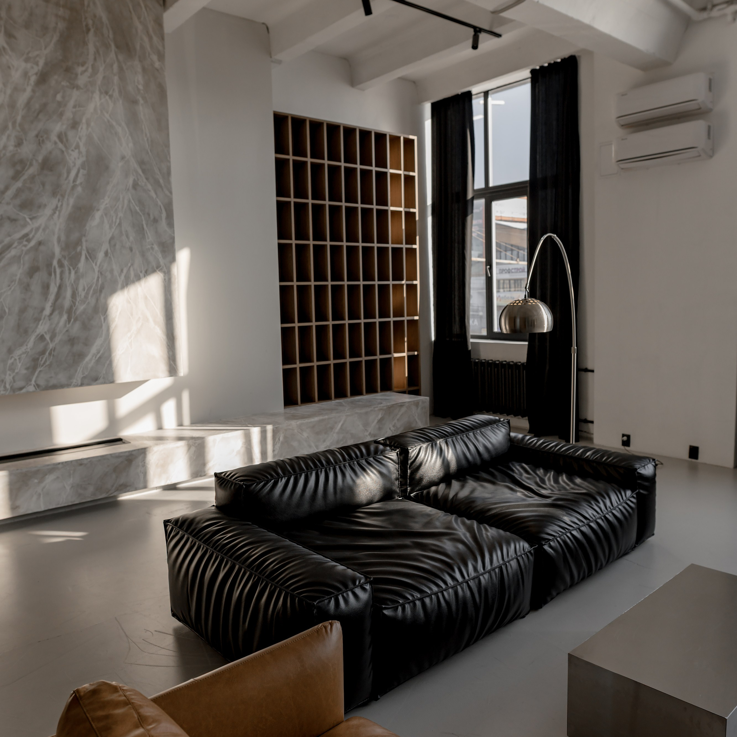 Актуальный интерьер фотостудий Брянска на Ноябрь, Декабрь 2025 и начала Января 2026