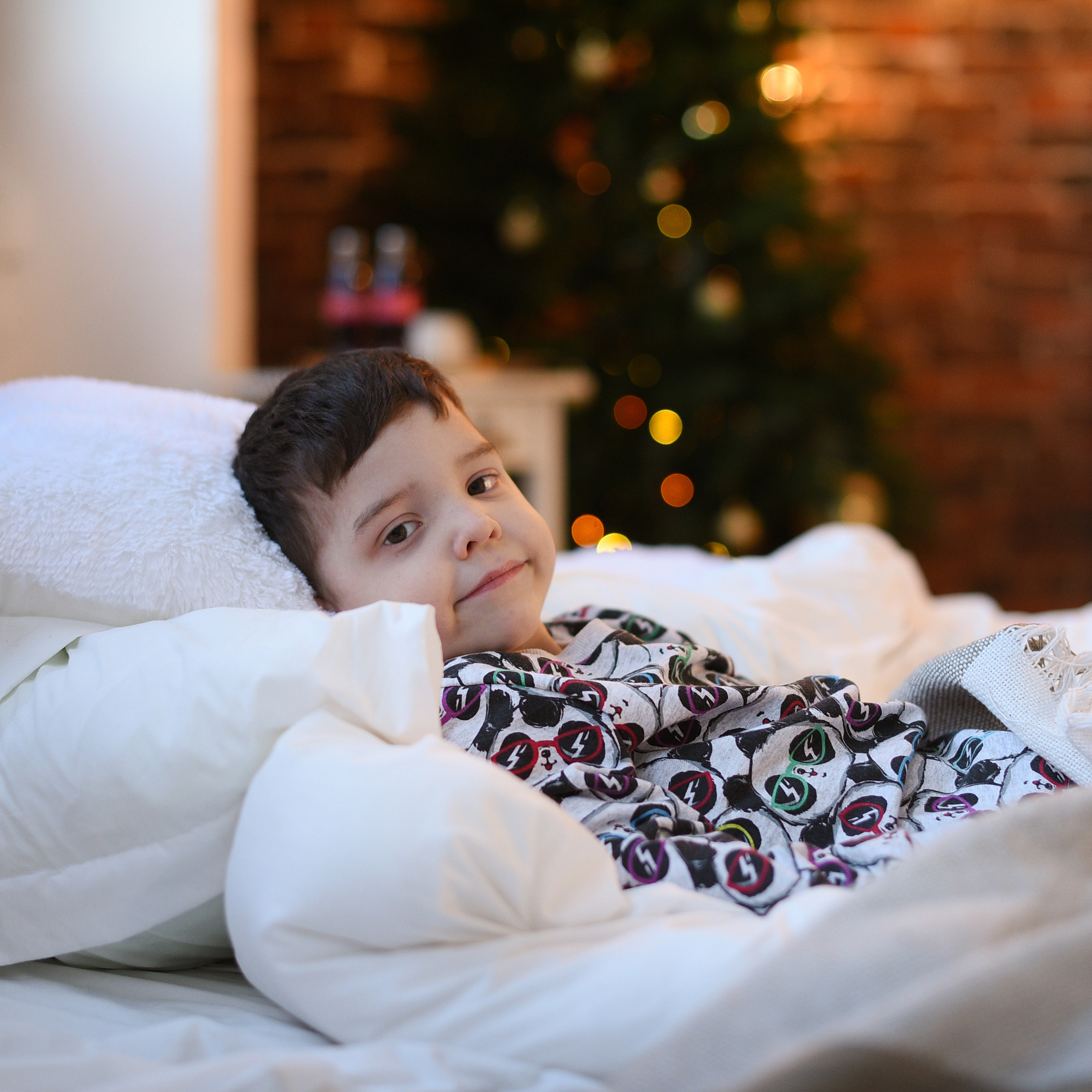 Фотосессия Александра Анны Саша и Матвея. Выпускные альбомы в Кургане, Твой альбом, Книга