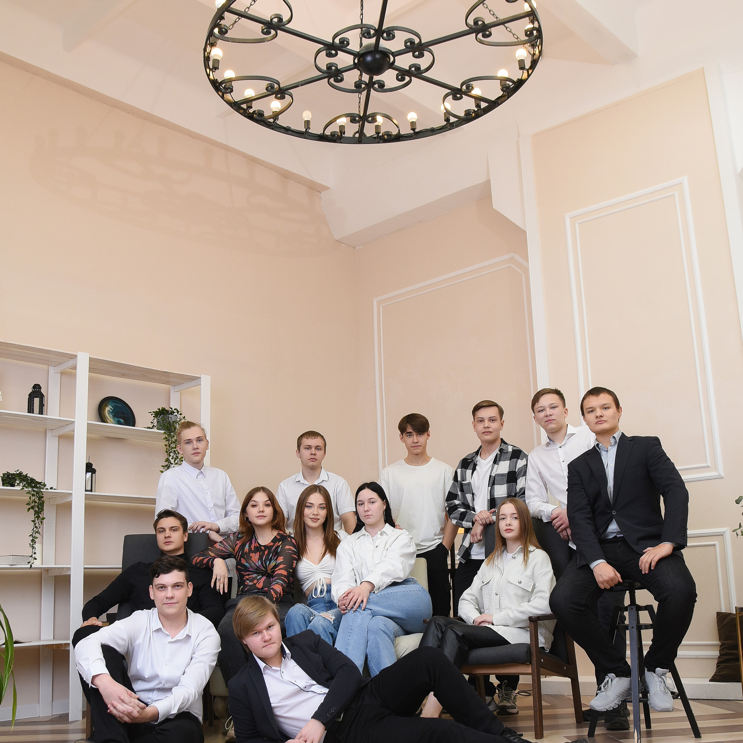 Фотосессия в фотостудии «Баланс Белого». Выпускные альбомы в Кургане, Твой альбом, Книга