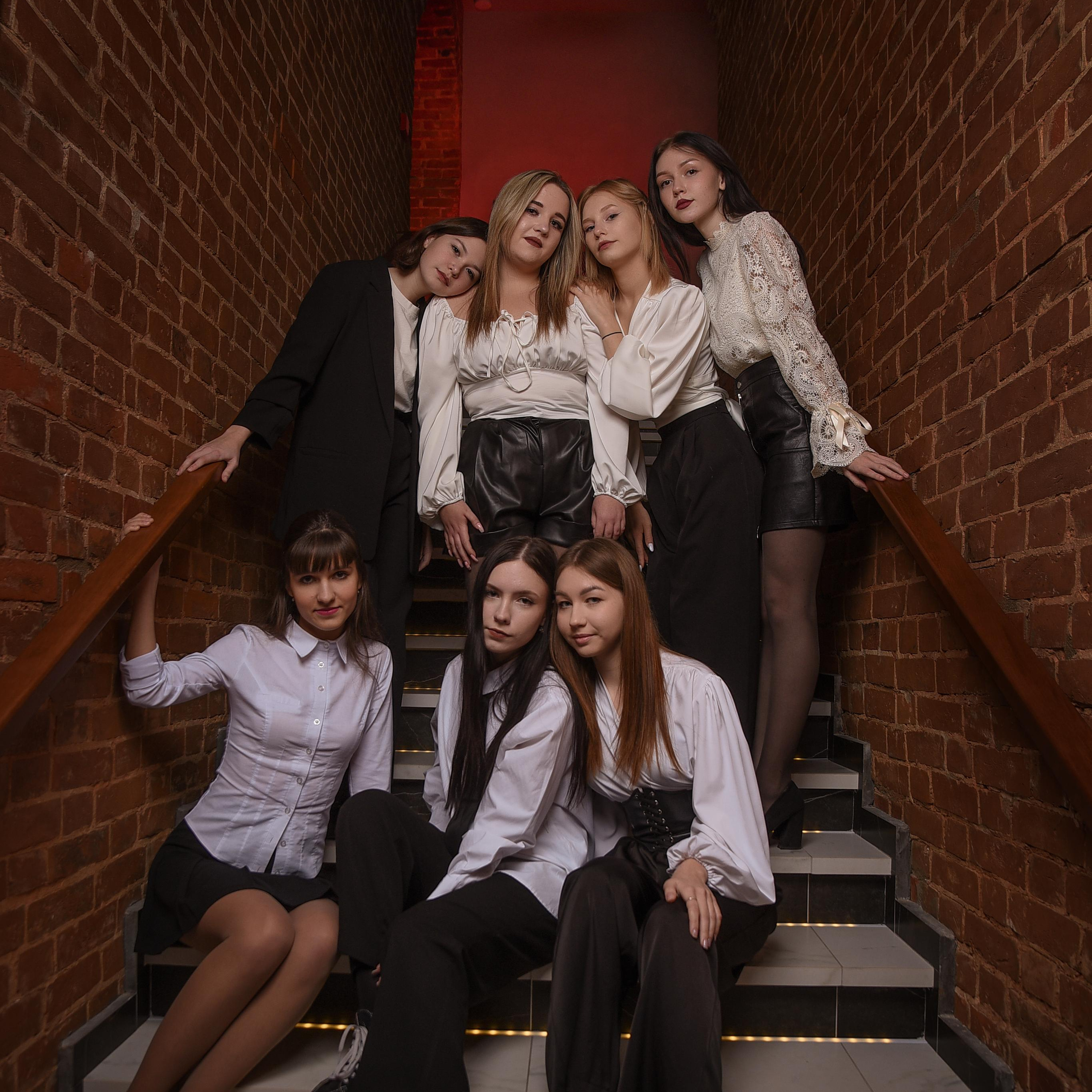 Анонс Фотосессии 11 «Б» класс 22 Школа. Выпускные альбомы в Кургане, Твой альбом, Книга