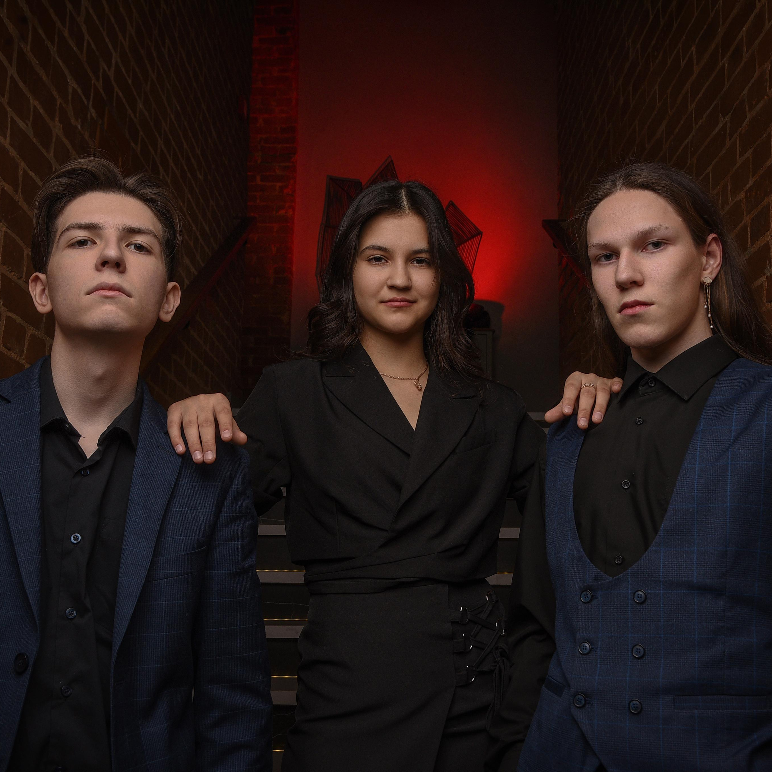 Анонс Фотосессии 11 «Б» класс 22 Школа. Выпускные альбомы в Кургане, Твой альбом, Книга