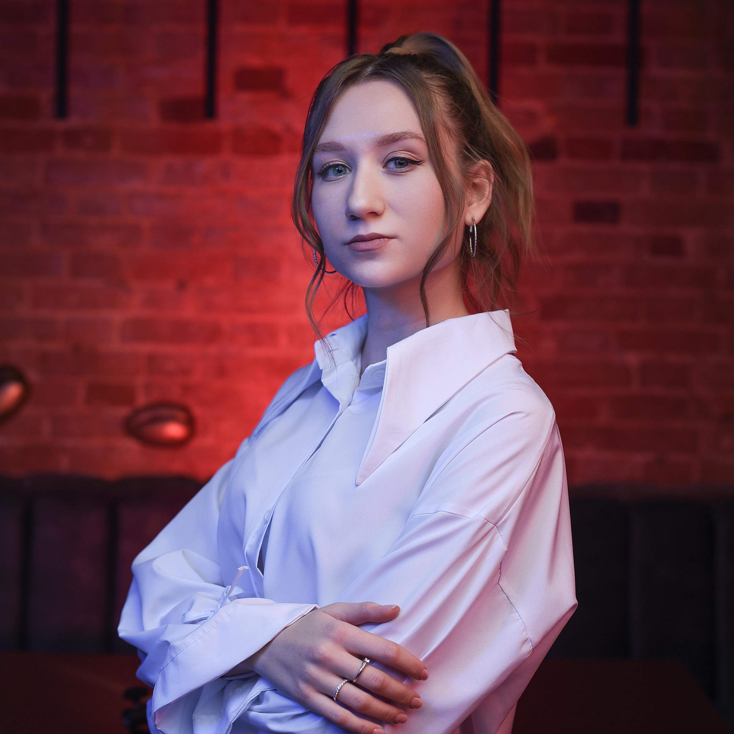 Фотосессия в HOTEL «MOST». Выпускные альбомы в Кургане, Твой альбом, Книга