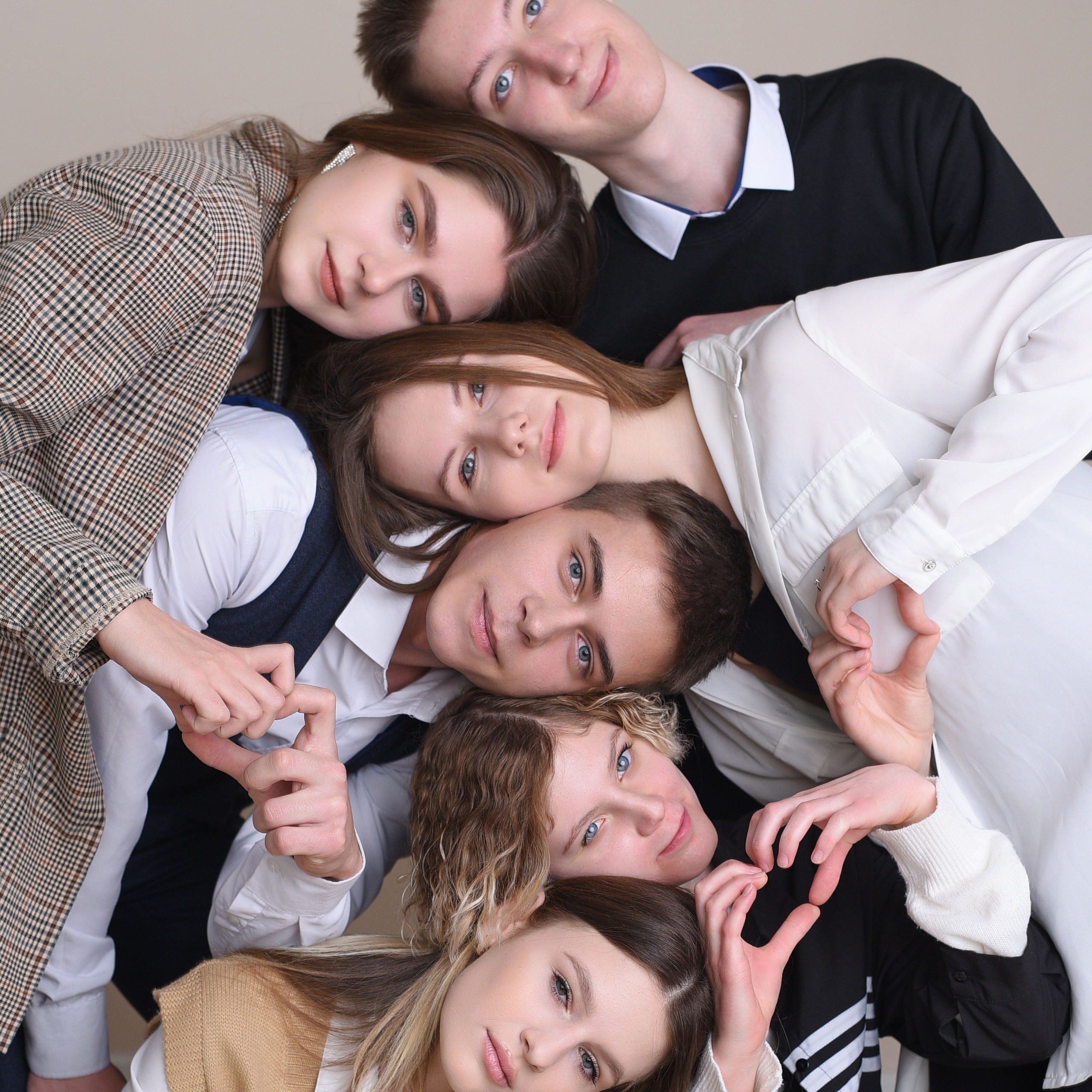 Фотосессия в фотостудии «Баланс Белого». Выпускные альбомы в Кургане, Твой альбом, Книга