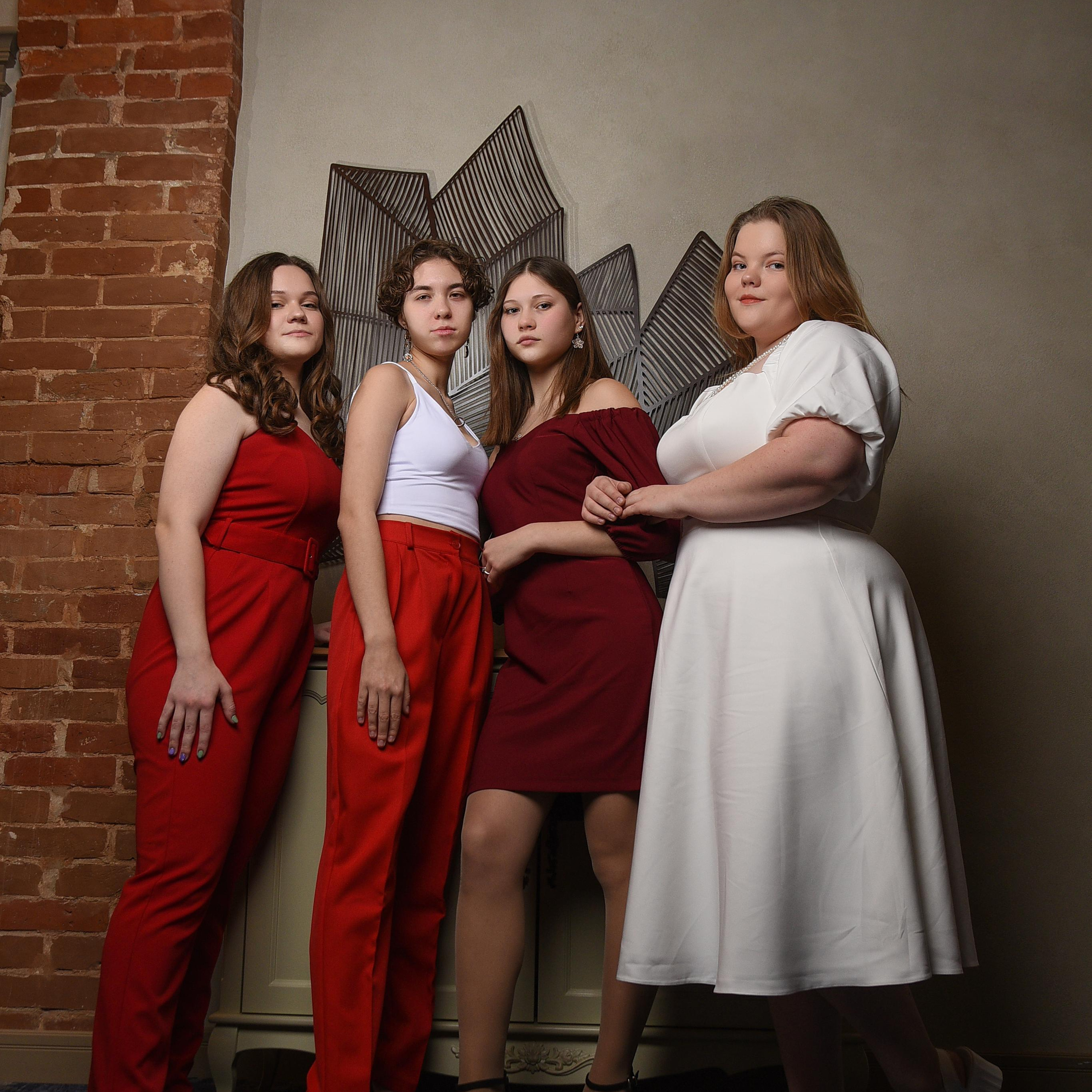 Анонс Фотосессии 11 «Б» класс 22 Школа. Выпускные альбомы в Кургане, Твой альбом, Книга