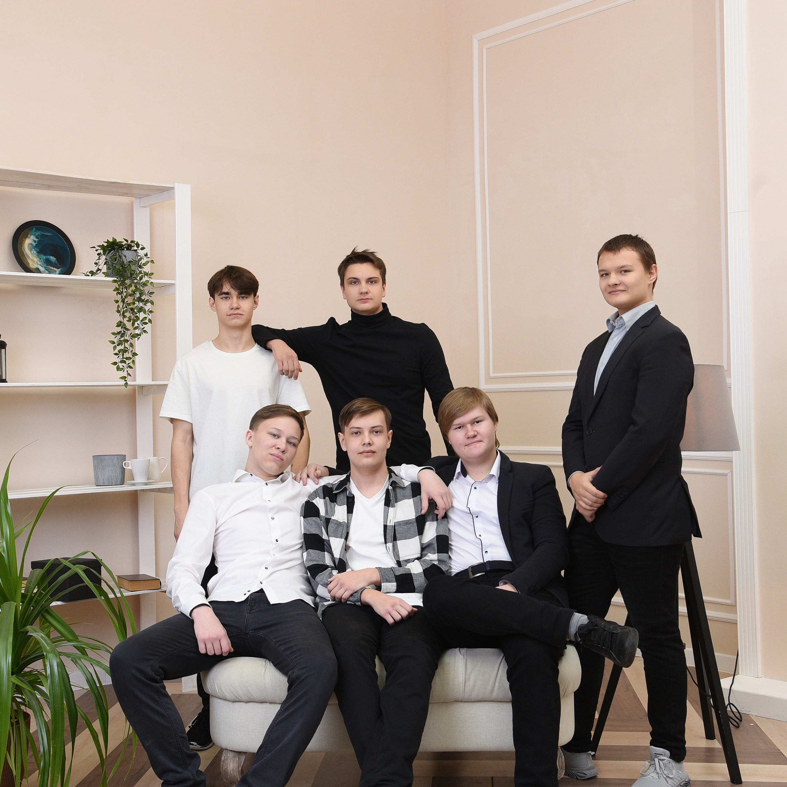 Фотосессия в фотостудии «Баланс Белого». Выпускные альбомы в Кургане, Твой альбом, Книга