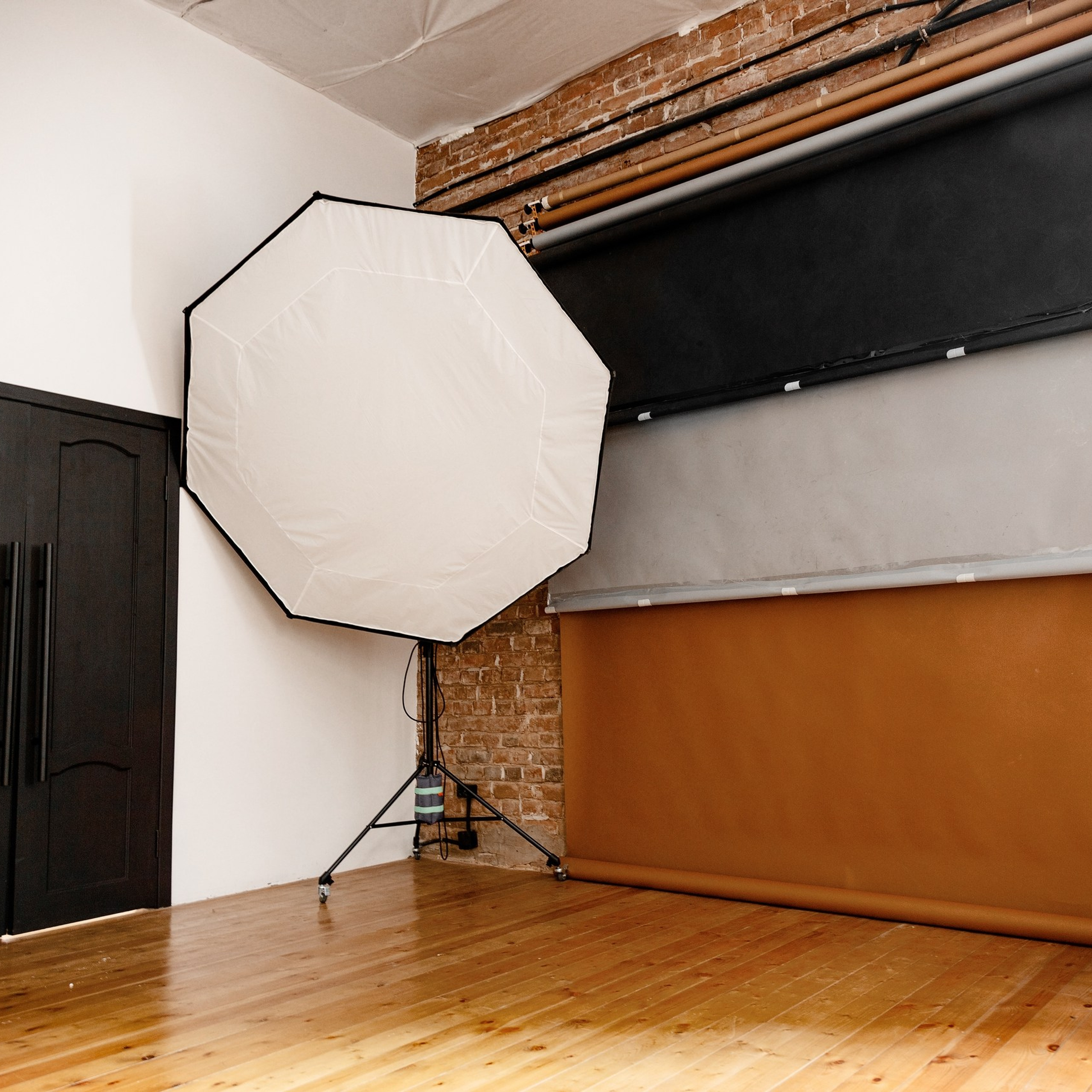 Актуальные фотостудии Самары: аренда, новогодние локации, услуги фотографа