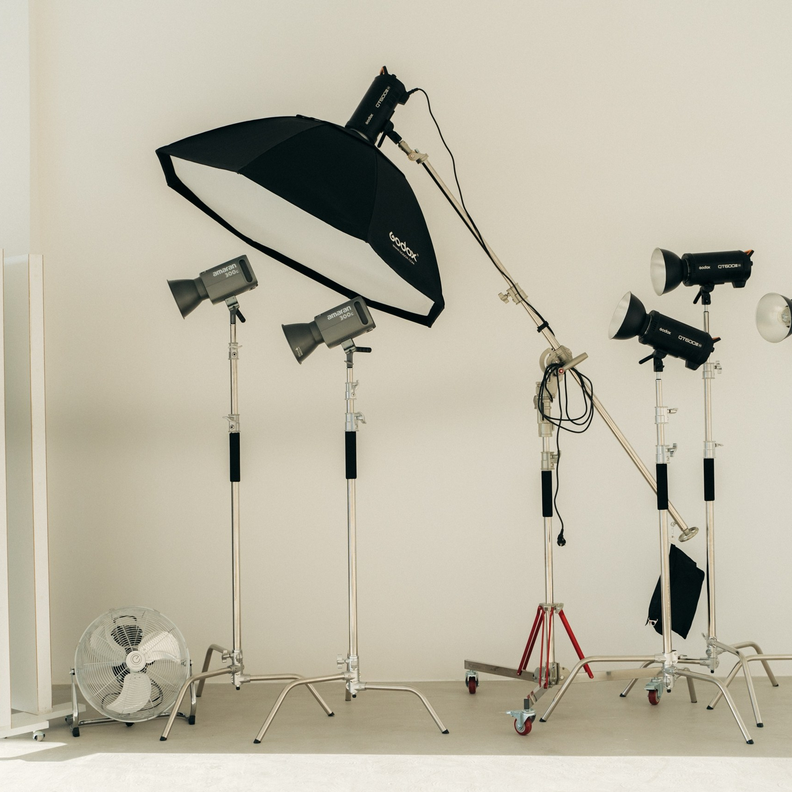 Актуальные фотостудии Самары: аренда, новогодние локации, услуги фотографа