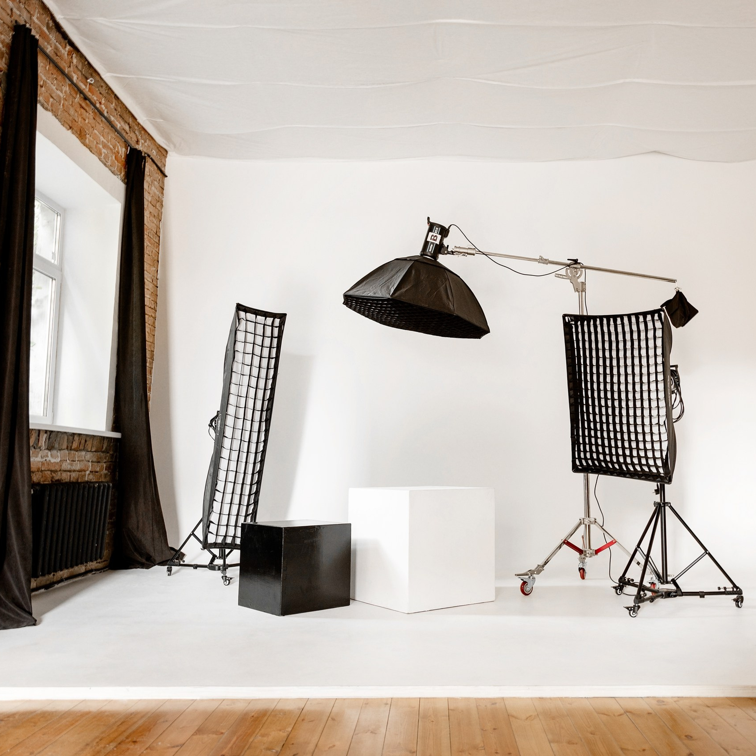 Актуальные фотостудии Самары: аренда, новогодние локации, услуги фотографа