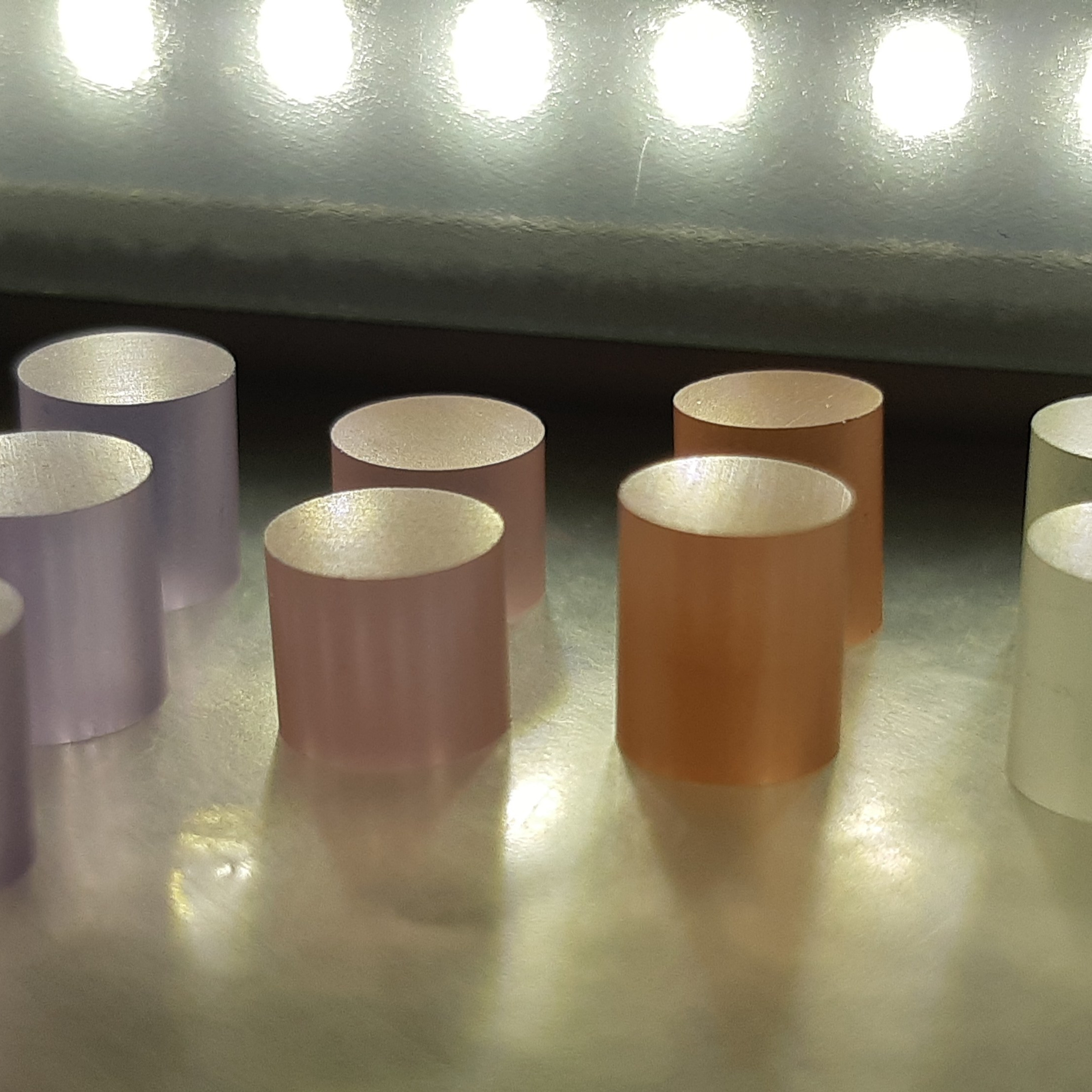 Иттриево алюминиевый гранат стержень. YAG garnet иттрий алюминиевый гранат ИАГ