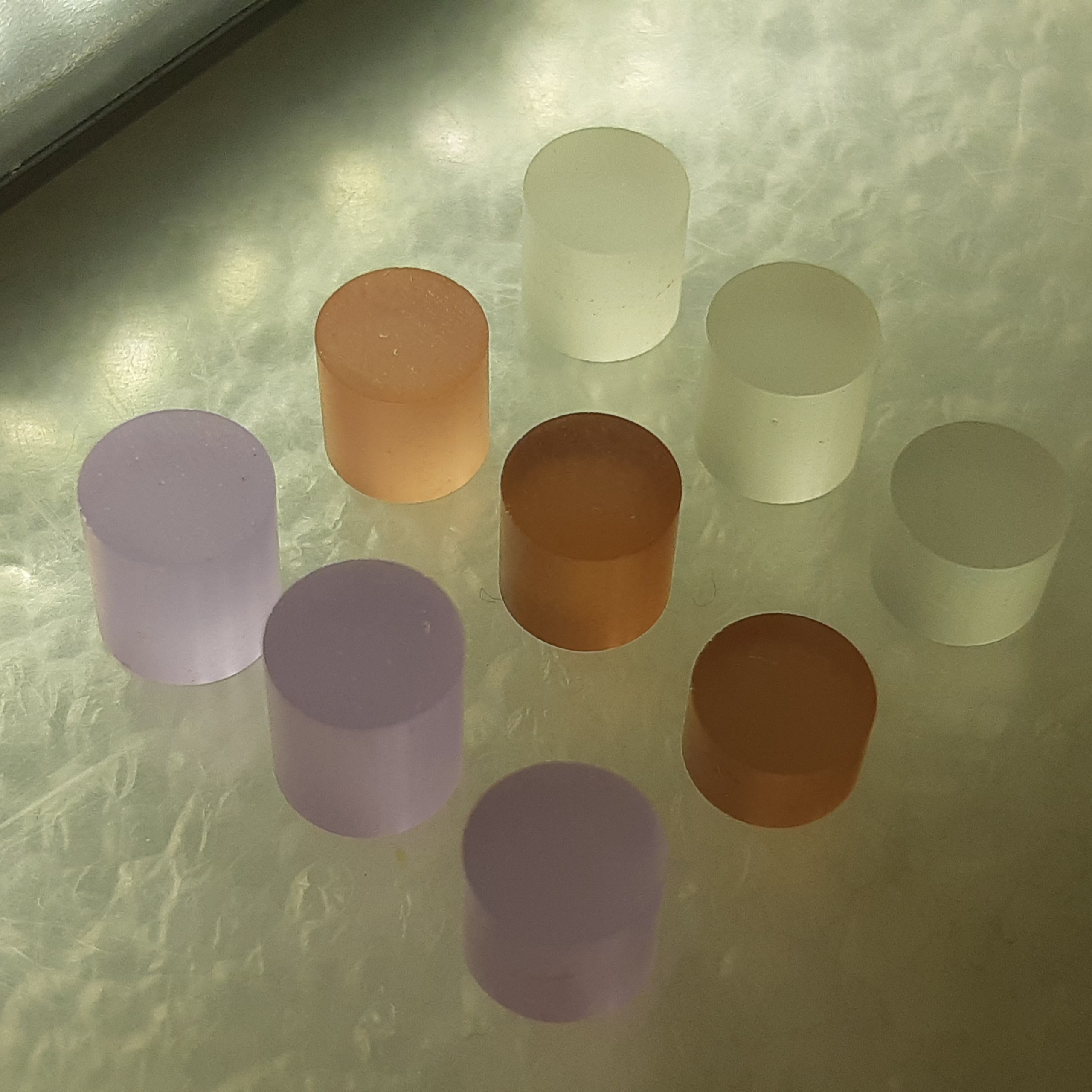 Иттриево алюминиевый гранат стержень. YAG garnet иттрий алюминиевый гранат ИАГ