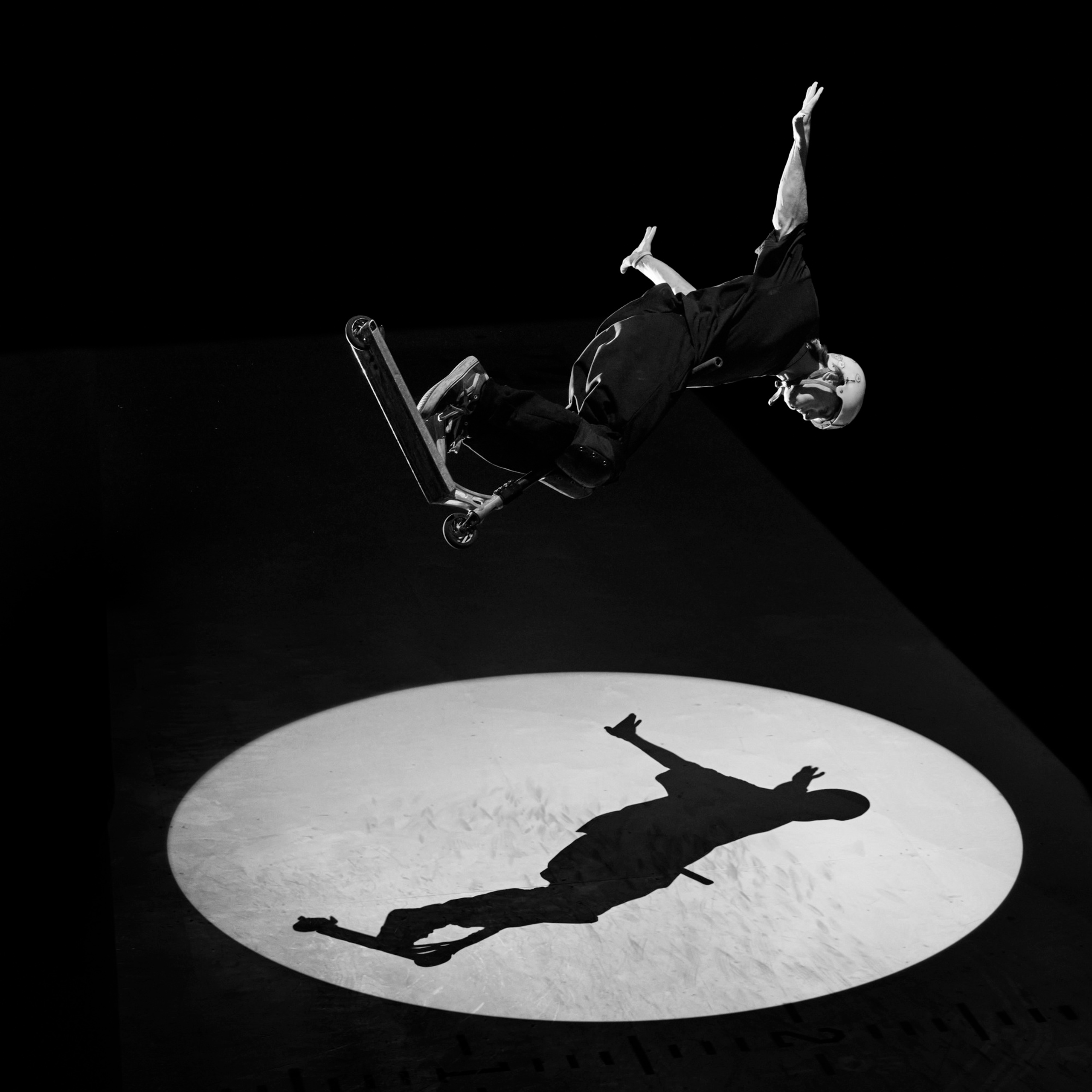 Scooter in a circle