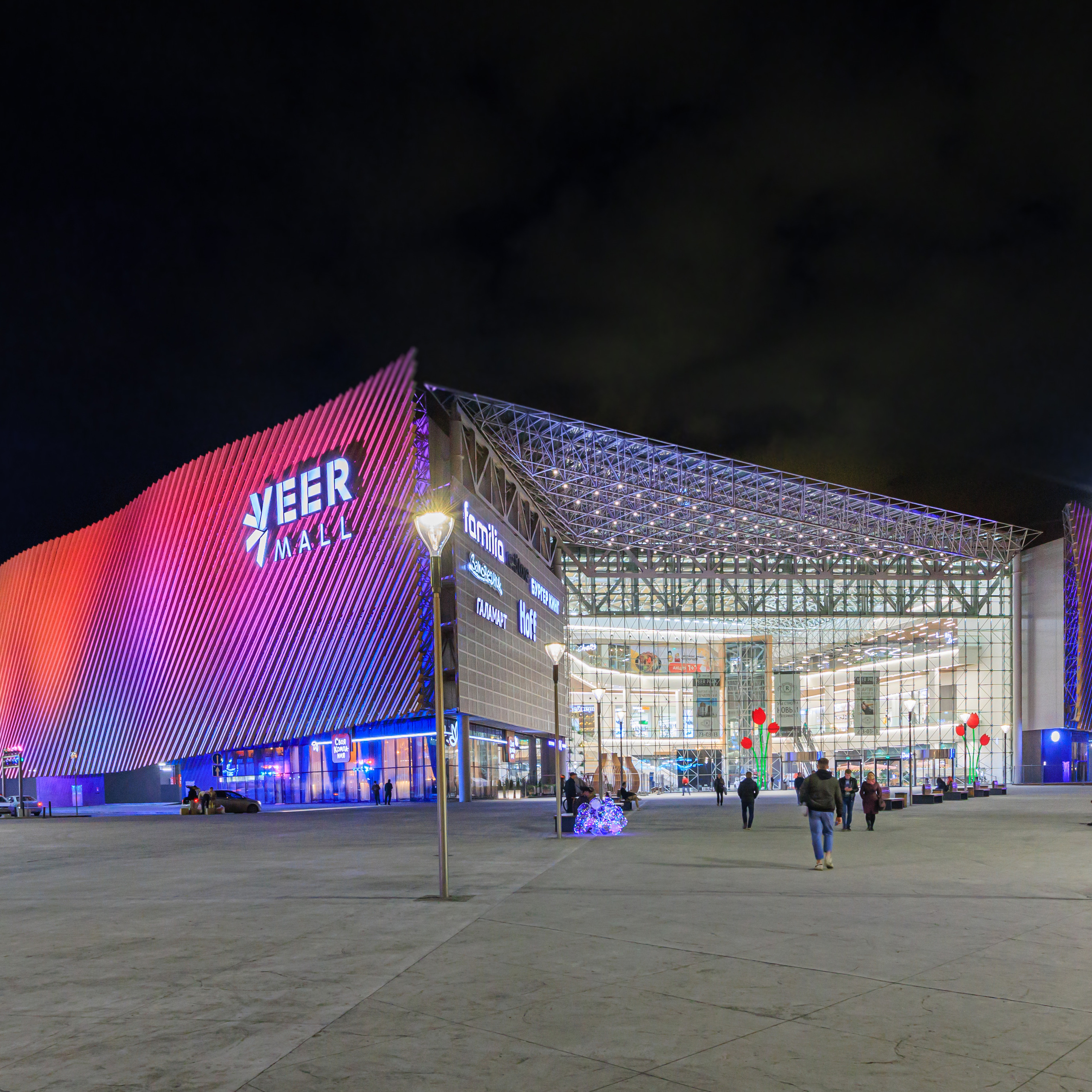 Veer Mall — съемка освещения
