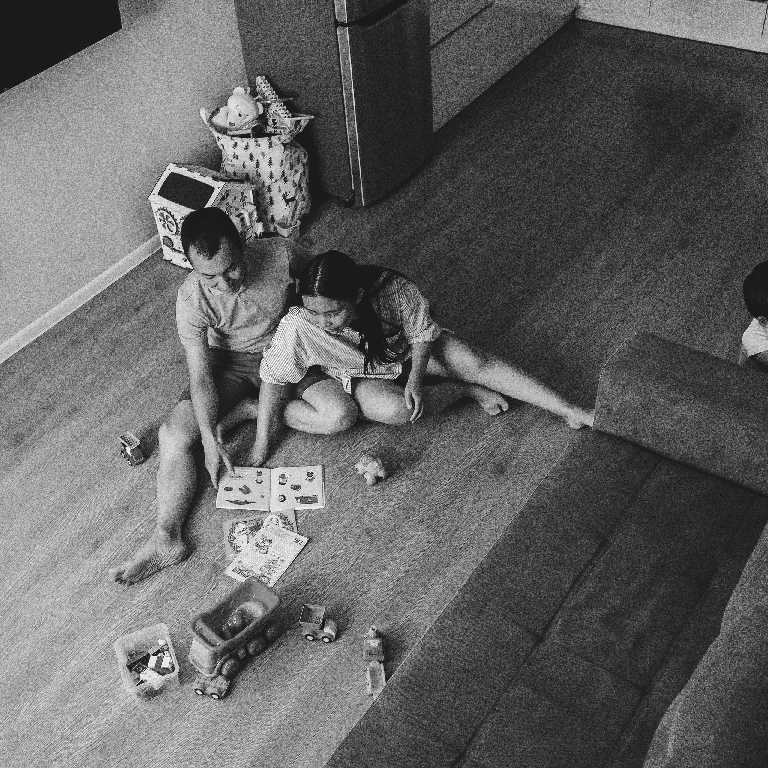 Дома. Настя и её семья