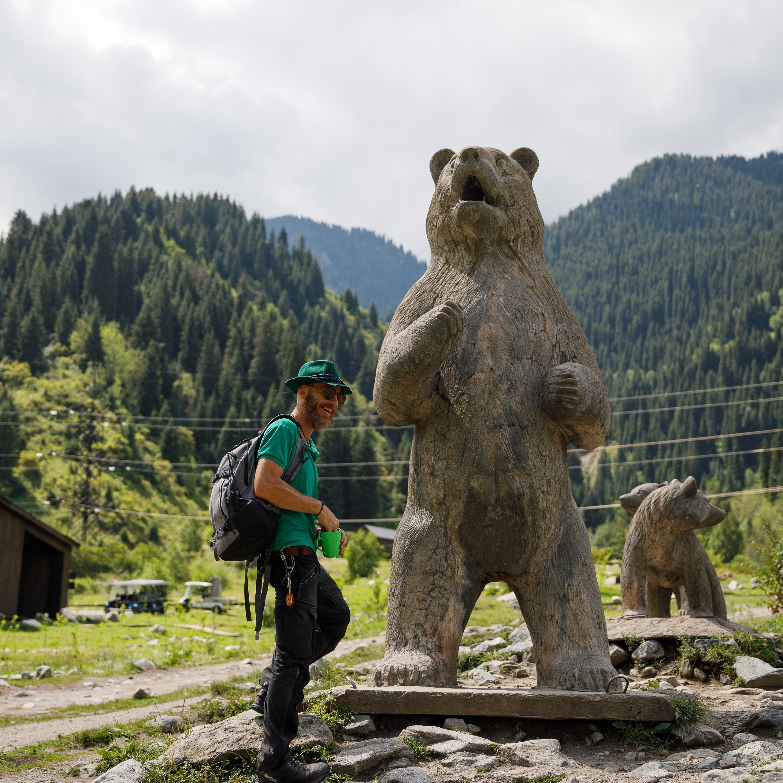 Экскурсия и тур на горячие источники Алмарасан и водопад Аюсай из Алматы