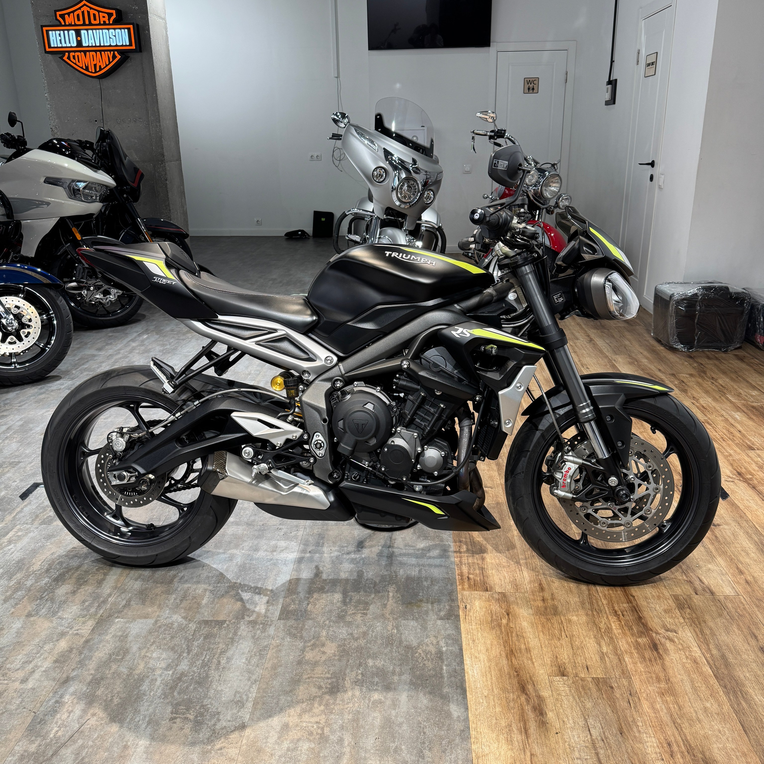 2020 Triumph Street Triple RS (VIN SMT*1911)