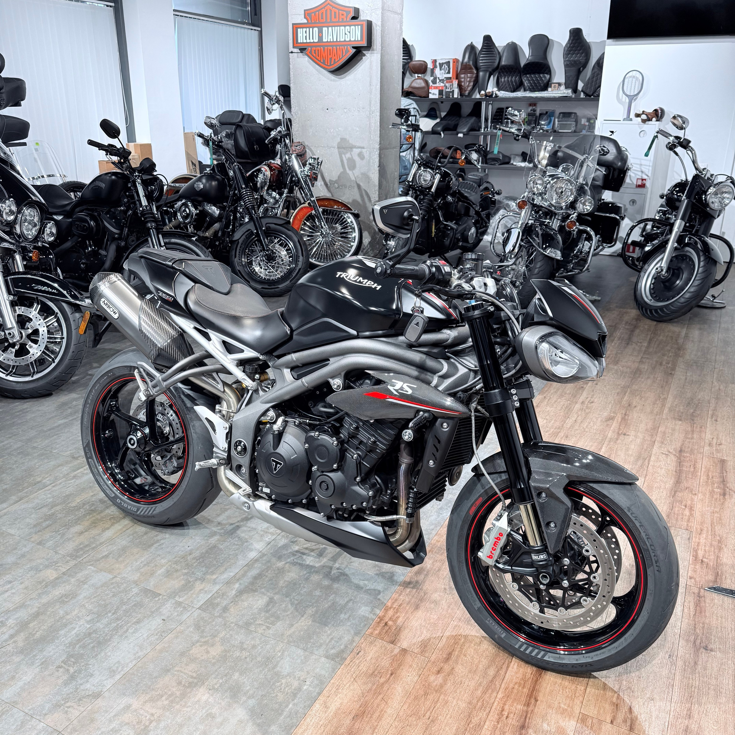 2018 ТRIUМРН Sрееd Triplе 1050 RS АRROW
