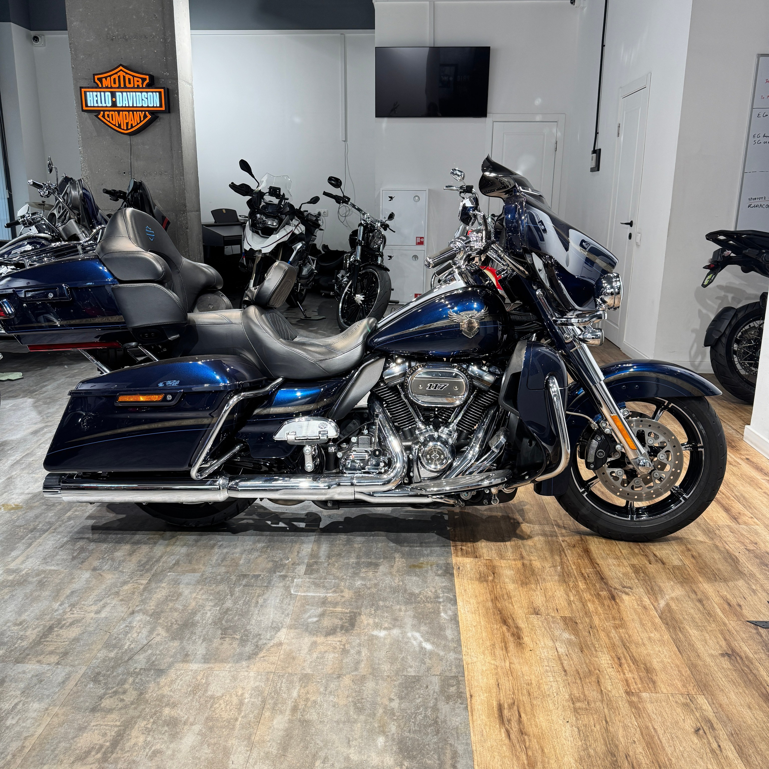 2018 HD CVO Ultra Limited 115