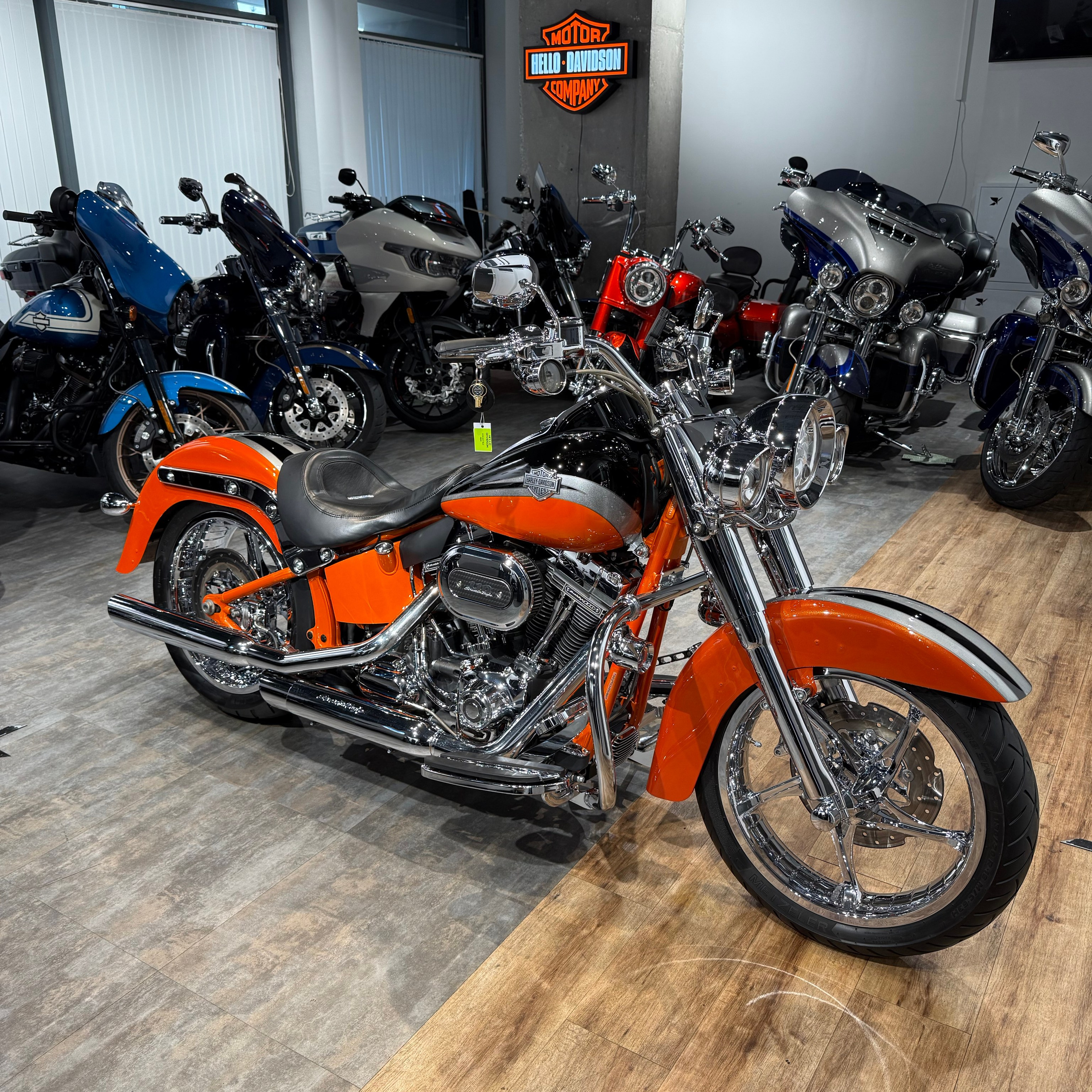 2010 CVO Inferno Orange