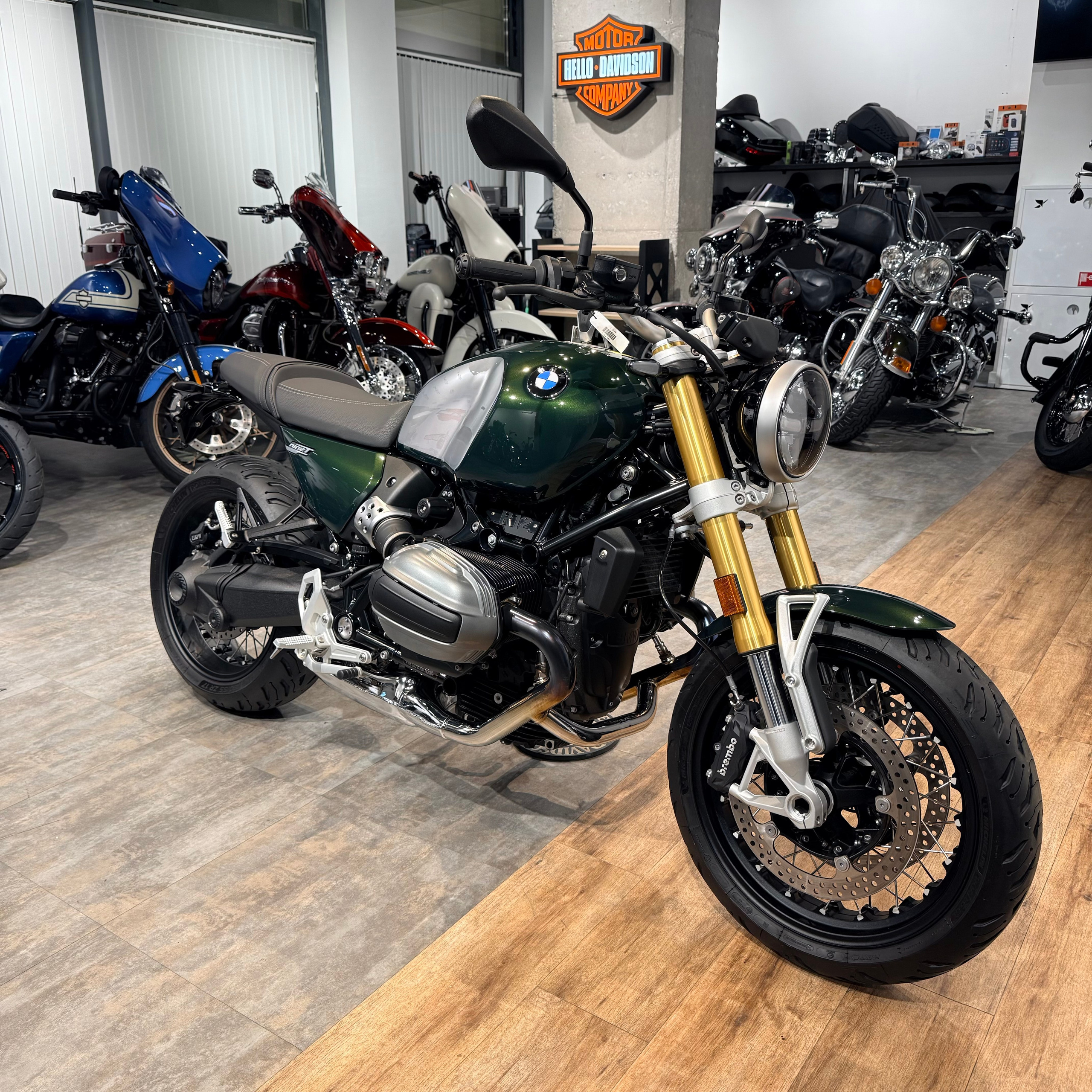 2024 BMW R Nine T San Remo Green (VIN WB10*6809)