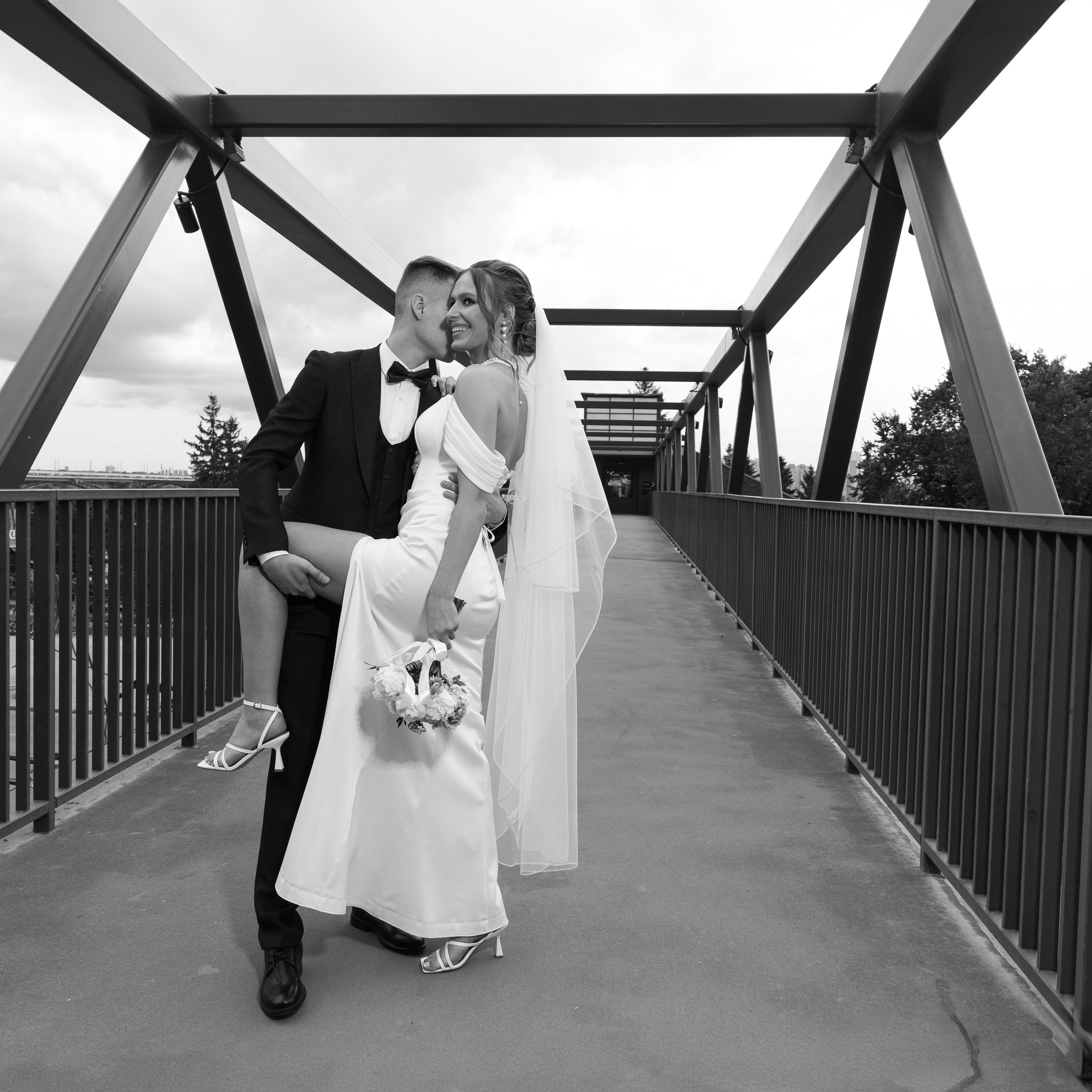 НИКИТА+НИКА. Свадебные фотограф и видеограф в Новосибирске — БОС