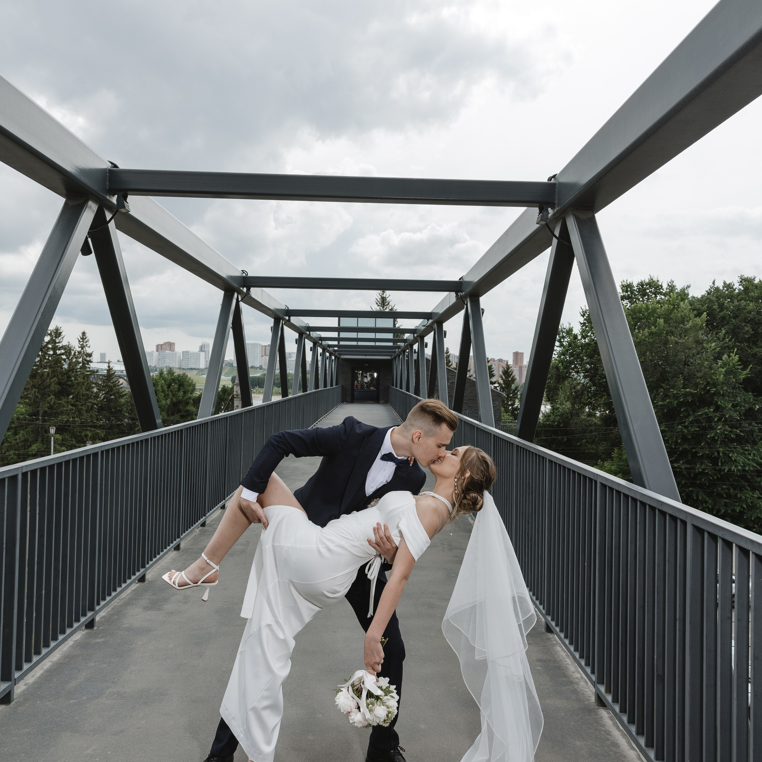 НИКИТА+НИКА. Свадебные фотограф и видеограф в Новосибирске — БОС