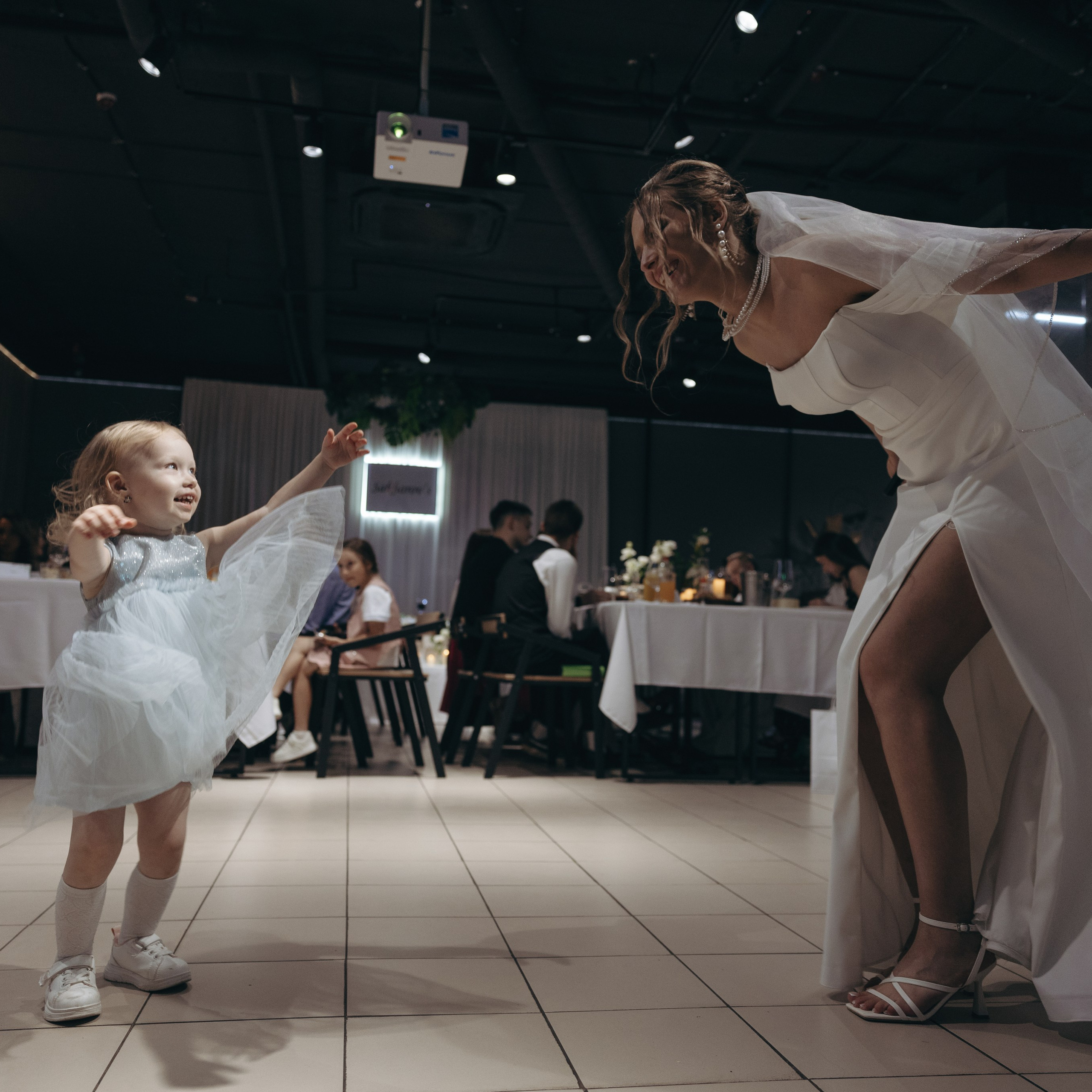 НИКИТА+НИКА. Свадебные фотограф и видеограф в Новосибирске — БОС