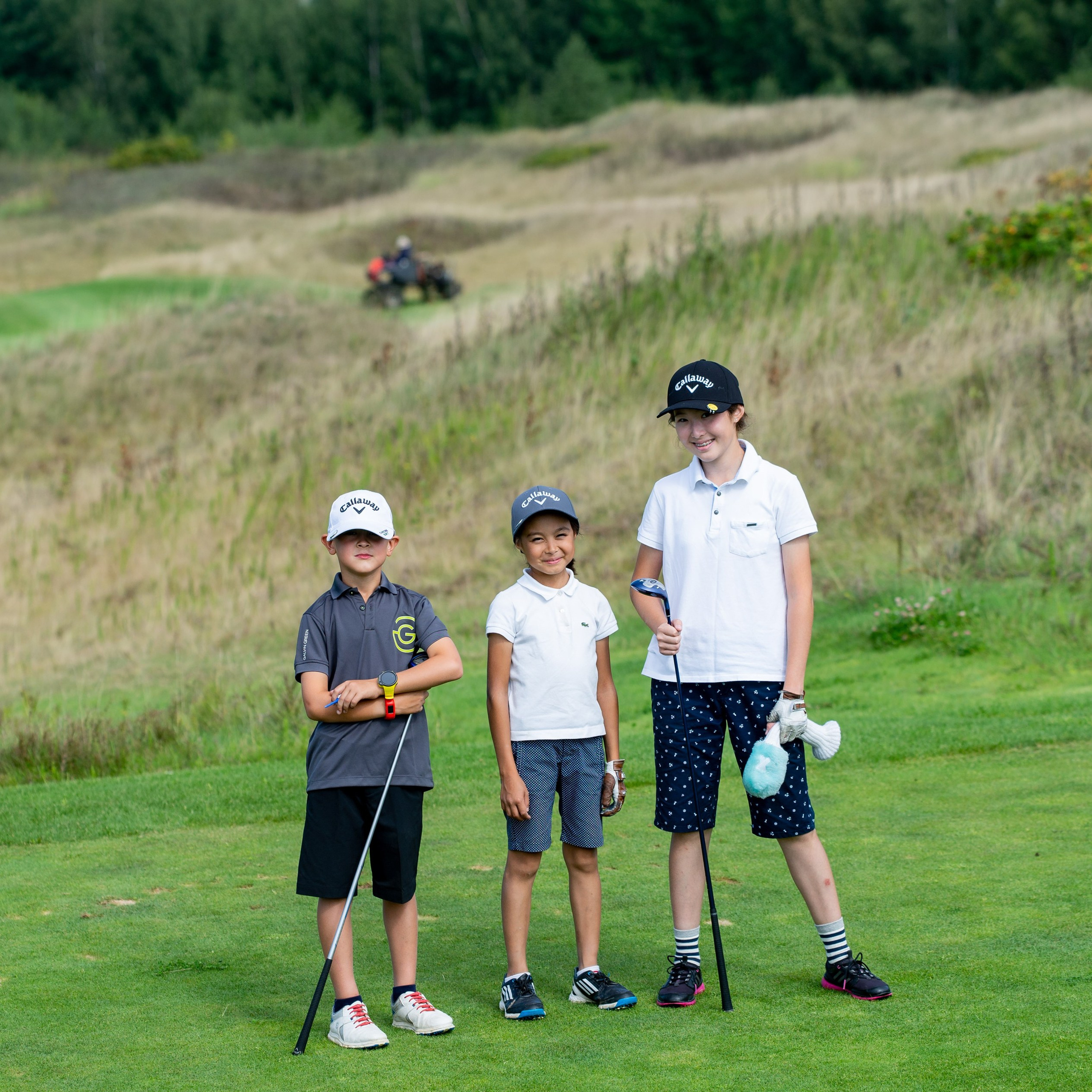 о том как проходит смена детского летнего лагеря по гольфу RNGC