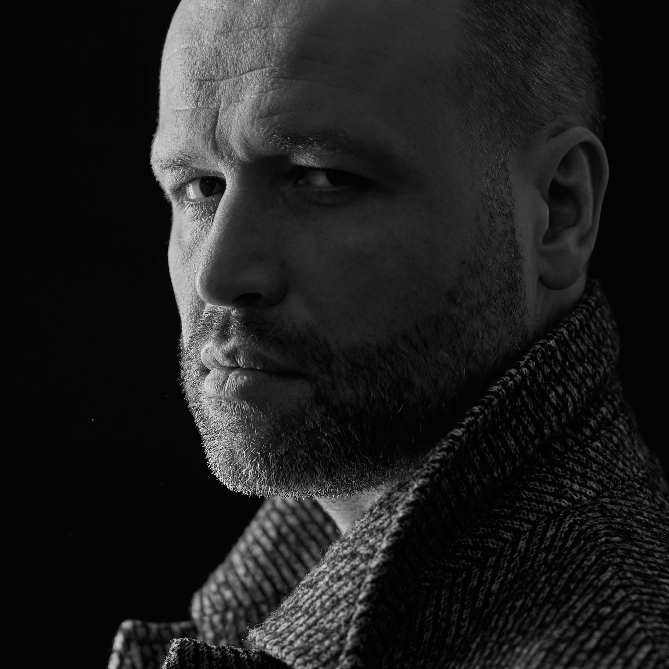 САП-заплыв в деревне: Семейная летняя фотосессия с живыми эмоциями | Magnifico Photo