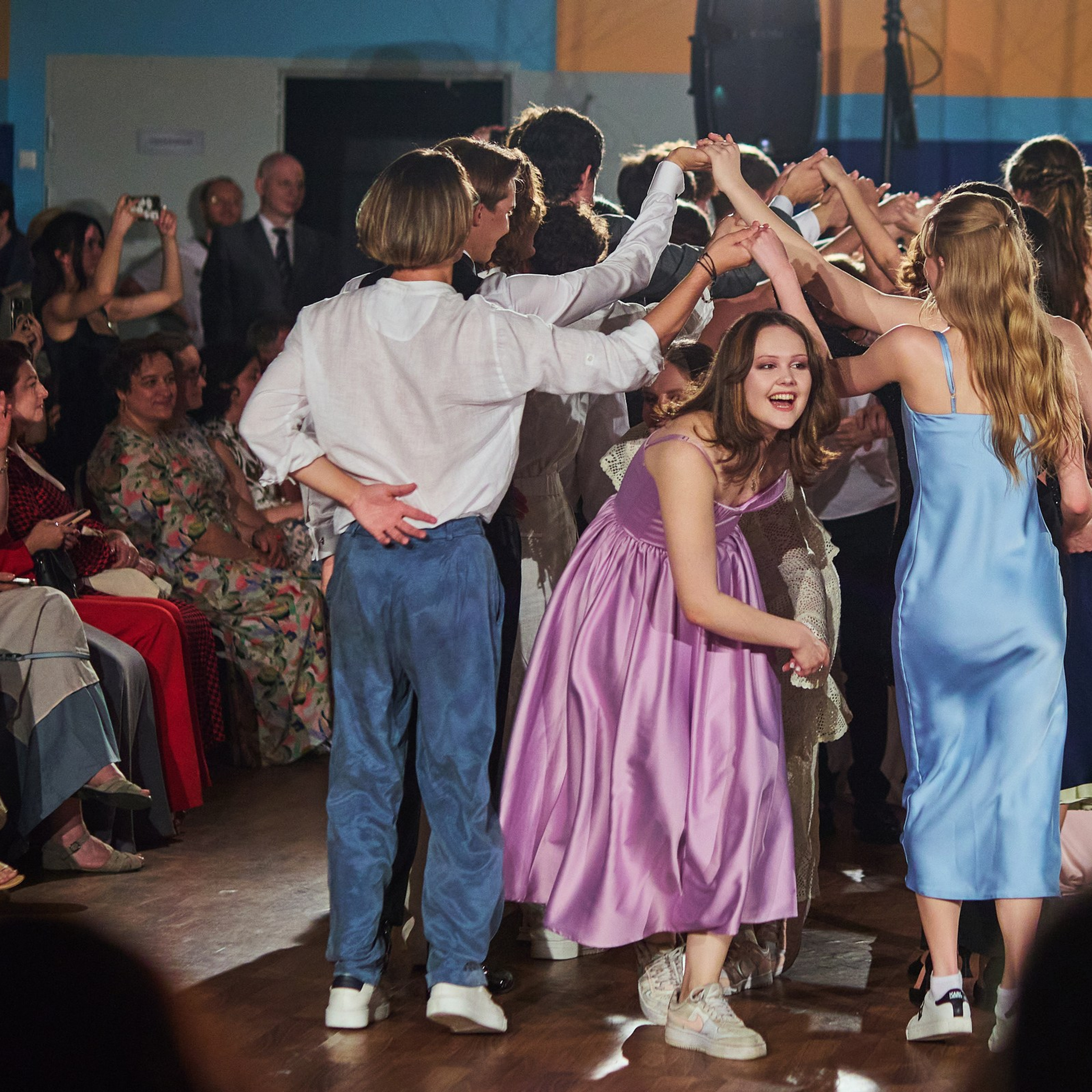 Фотосъемка выпускного. Школьный фотограф Сергей Беликов