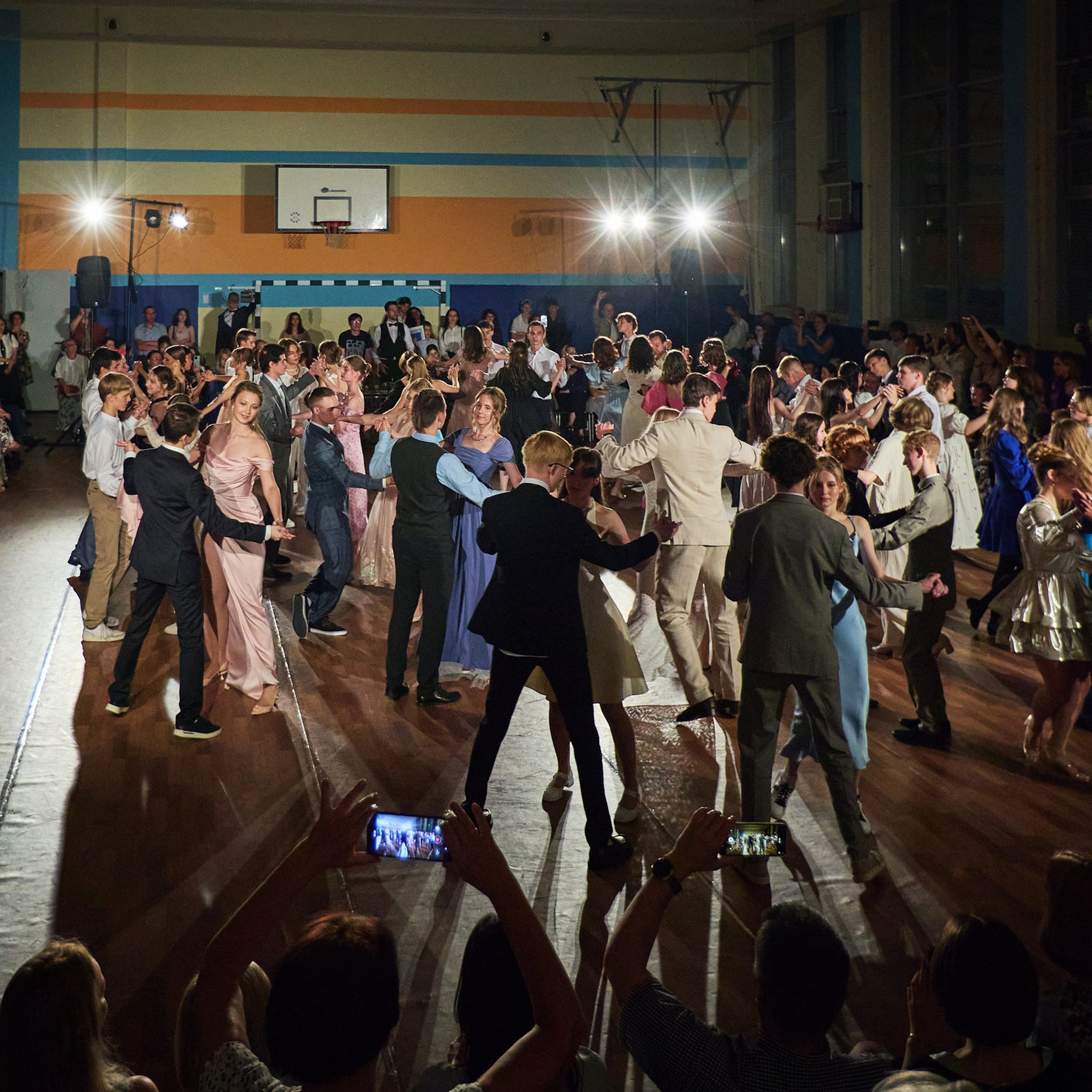 Фотосъемка выпускного. Школьный фотограф Сергей Беликов