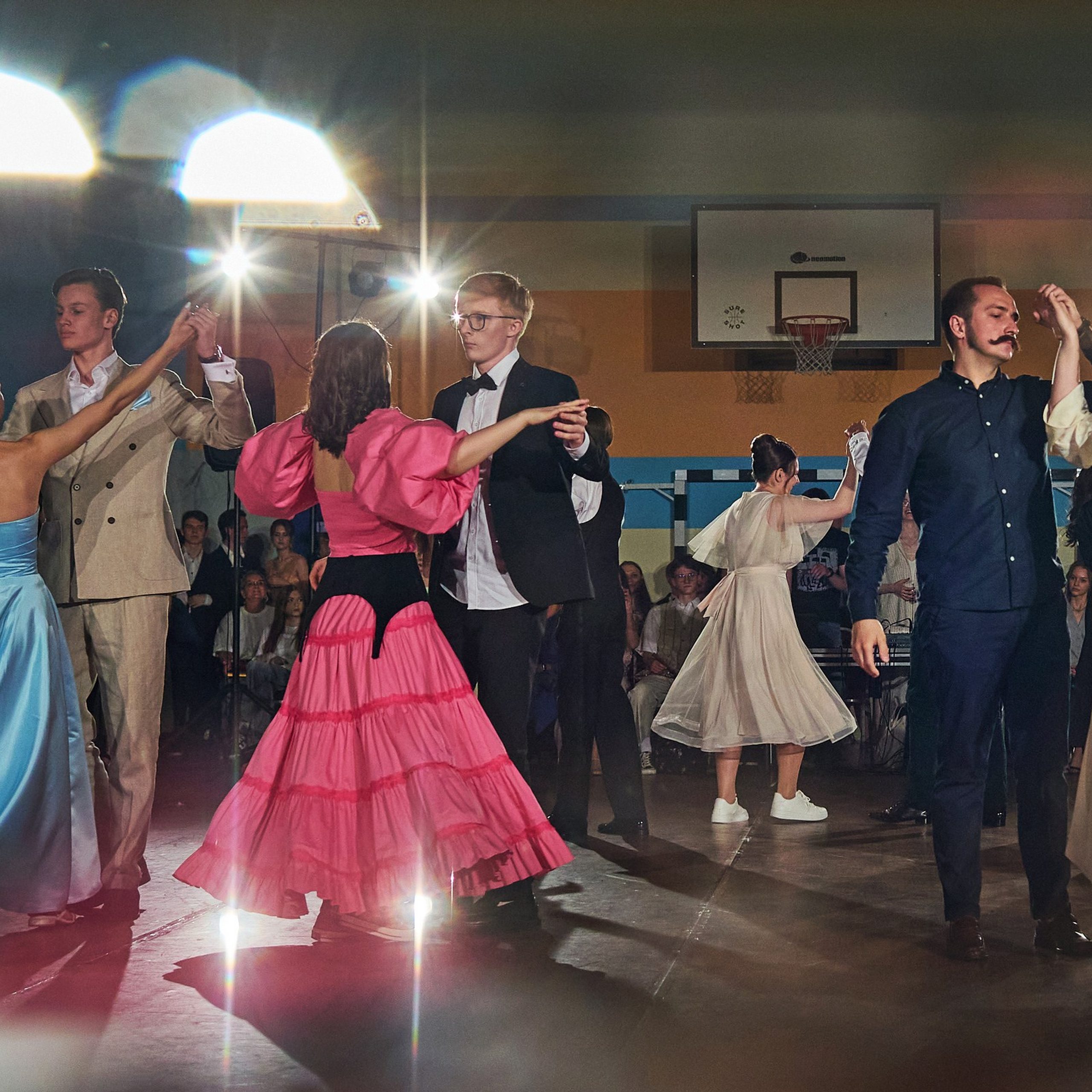 Фотосъемка выпускного. Школьный фотограф Сергей Беликов