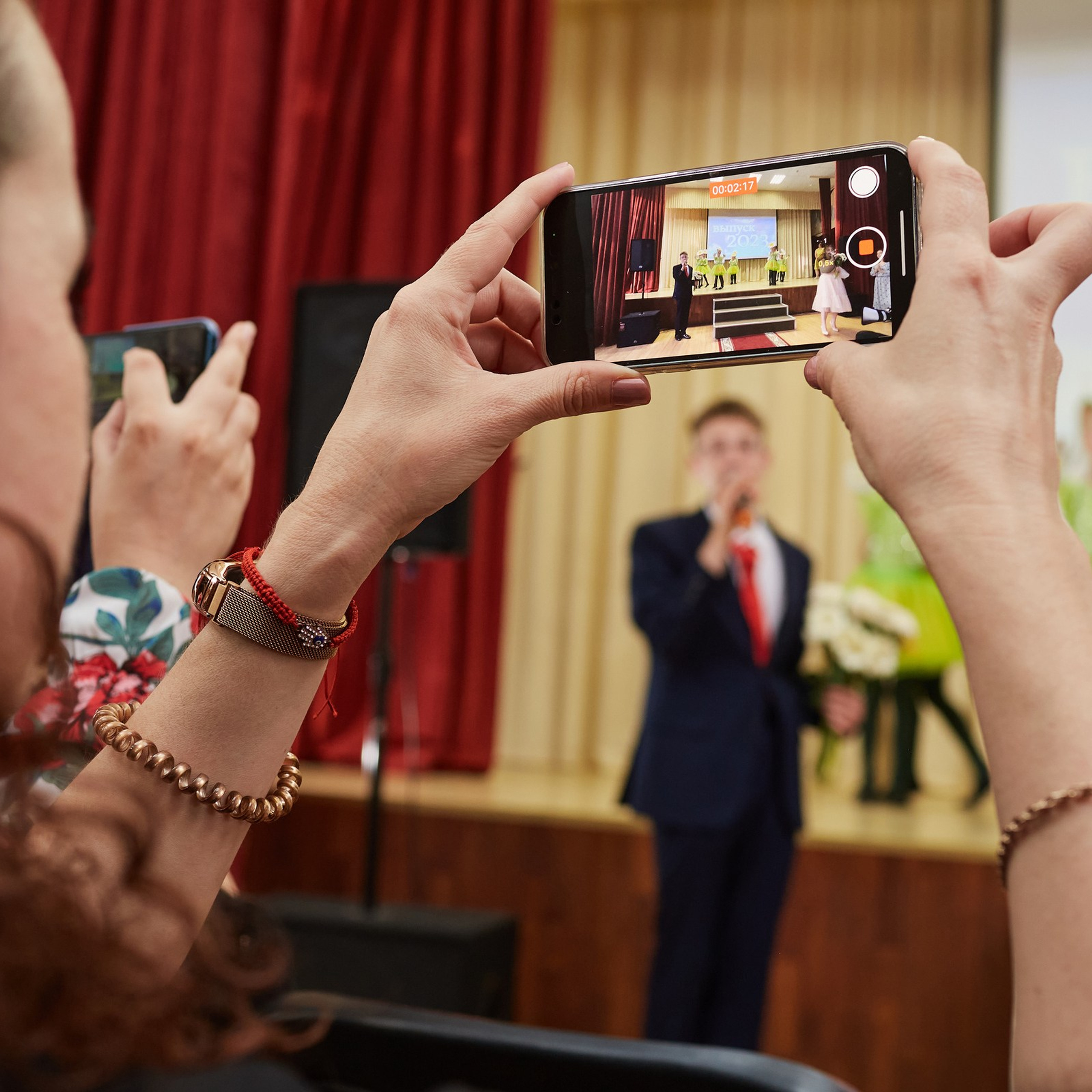 Фотосъемка выпускного. Школьный фотограф Сергей Беликов