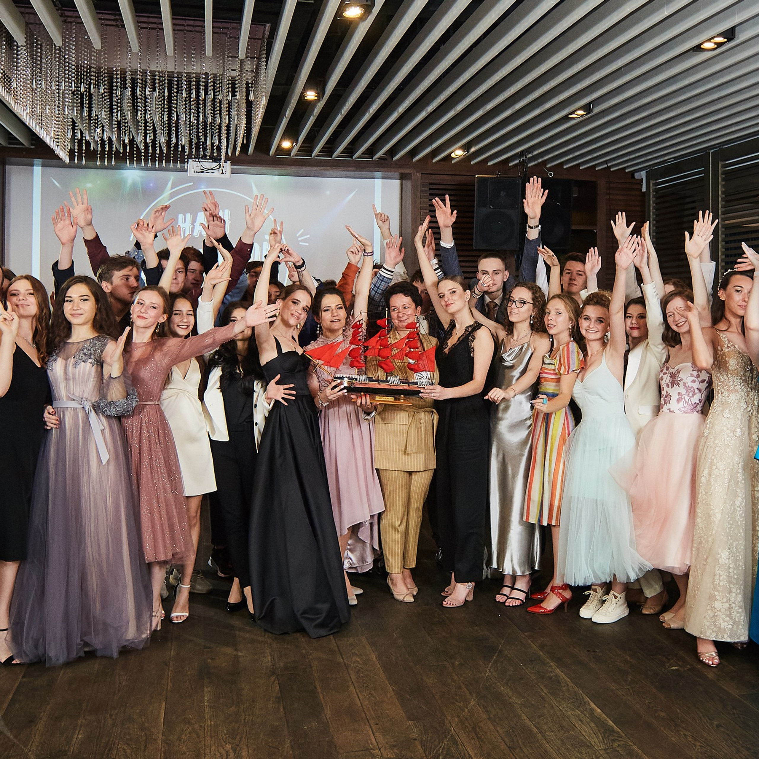 Фотосъемка выпускного. Школьный фотограф Сергей Беликов